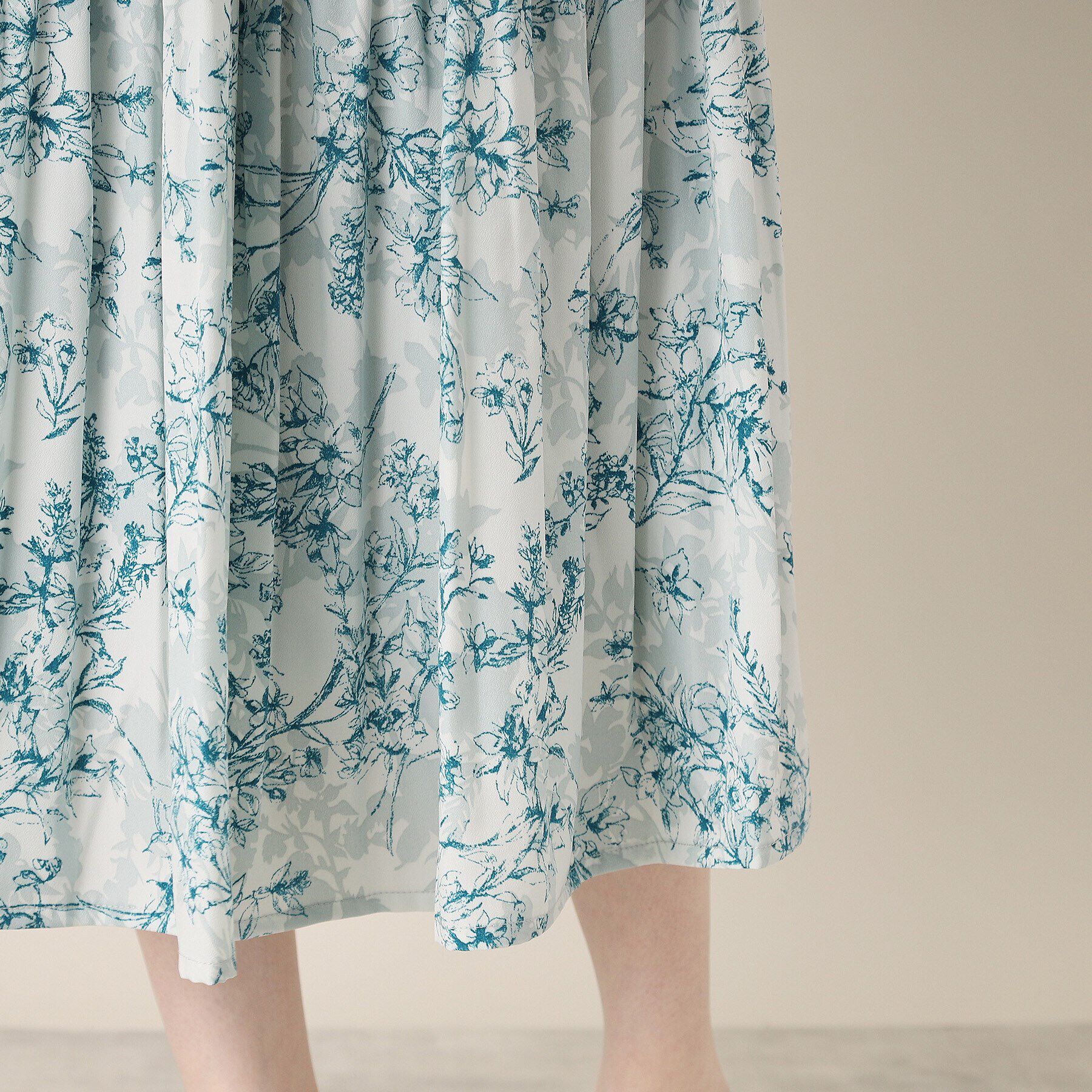 ITS&rsquo;DEMO「【通勤／手洗い可／ウエスト総ゴム】花柄プリーツスカート」|スカート|