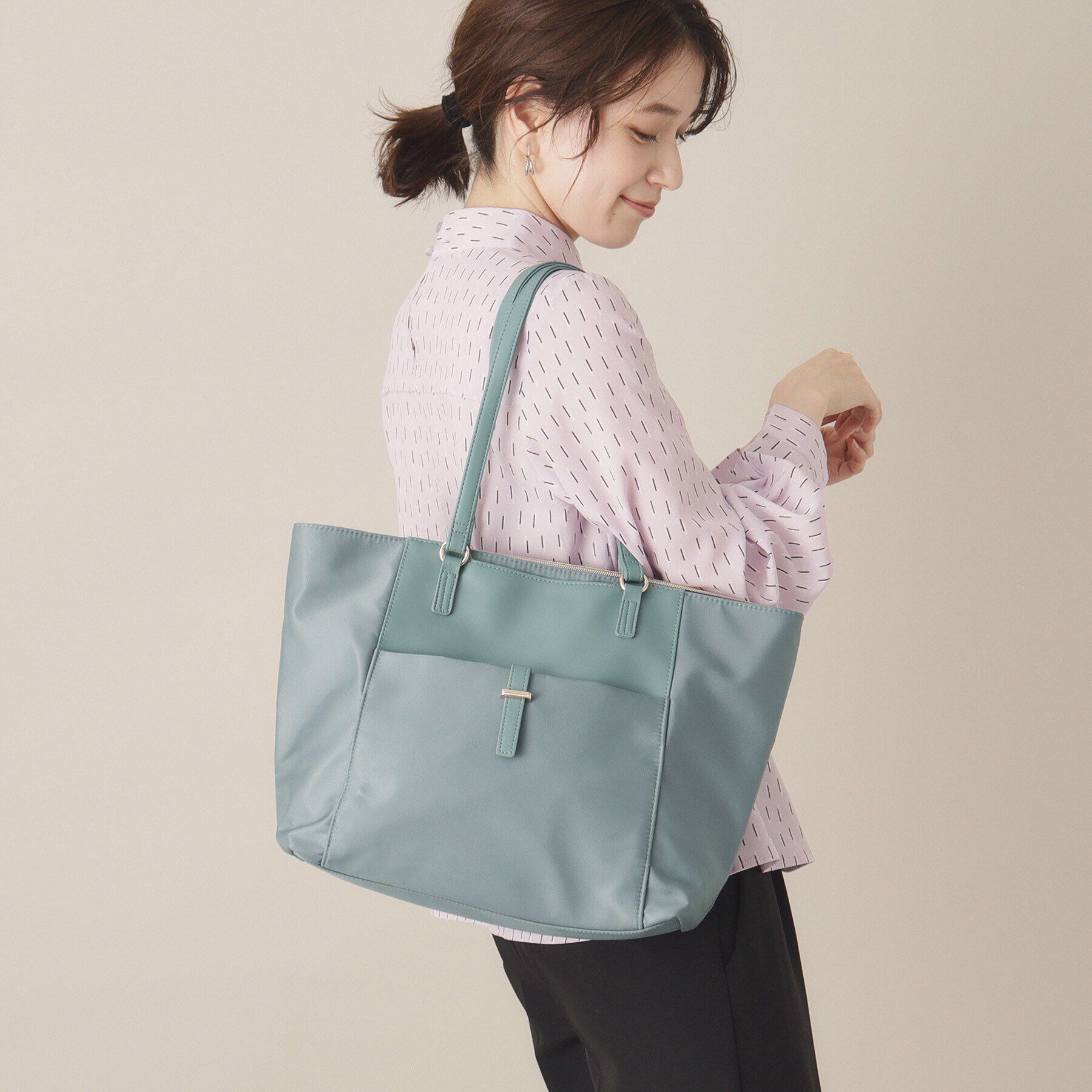 ITS&rsquo;DEMO「【通勤／11ポケット】人間工学コンビA4トート」|トートバッグ|ブルー(092)