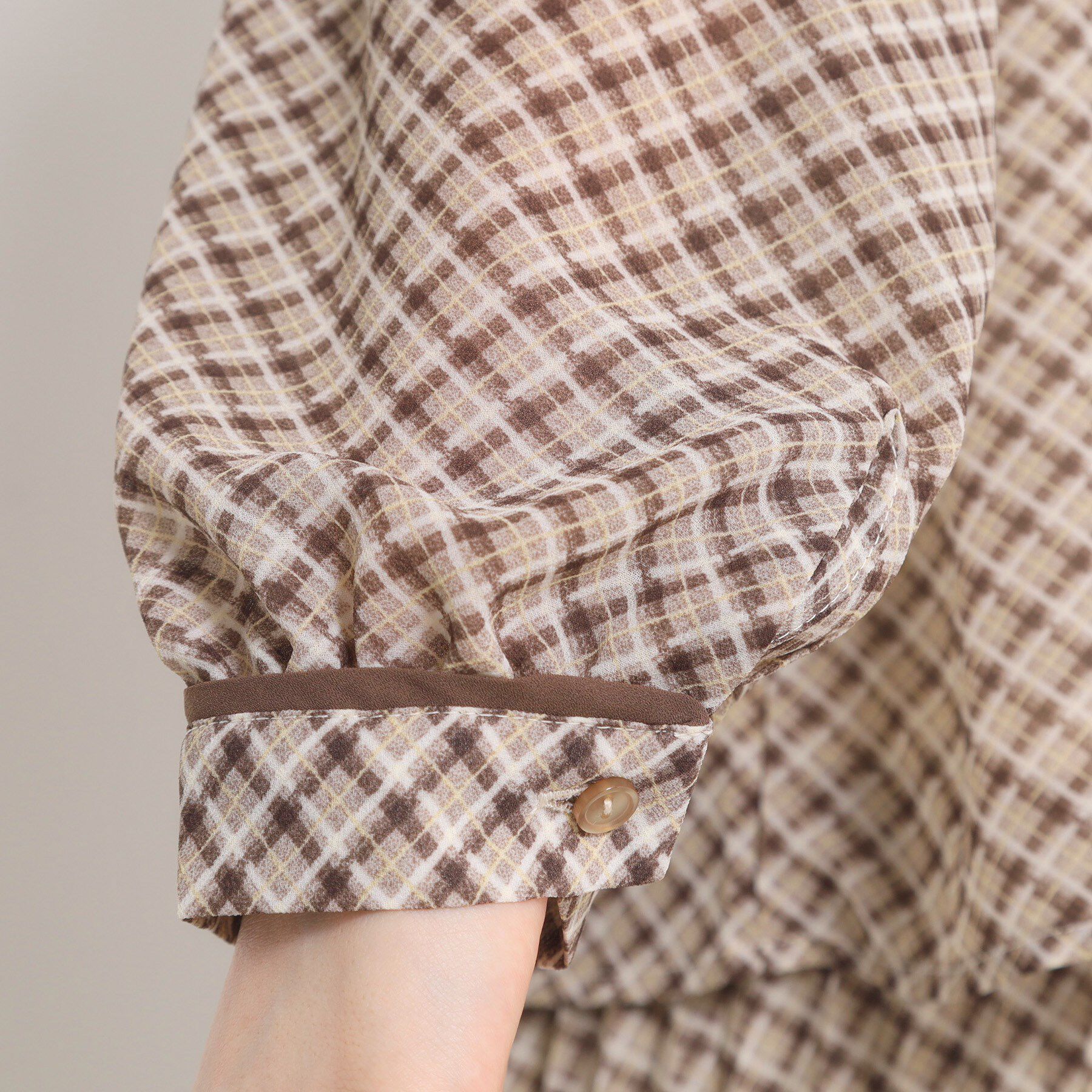 ITS&rsquo;DEMO「【手洗い可／セットアップ可】チェックスタンドフリルブラウス」|シャツ・ブラウス|