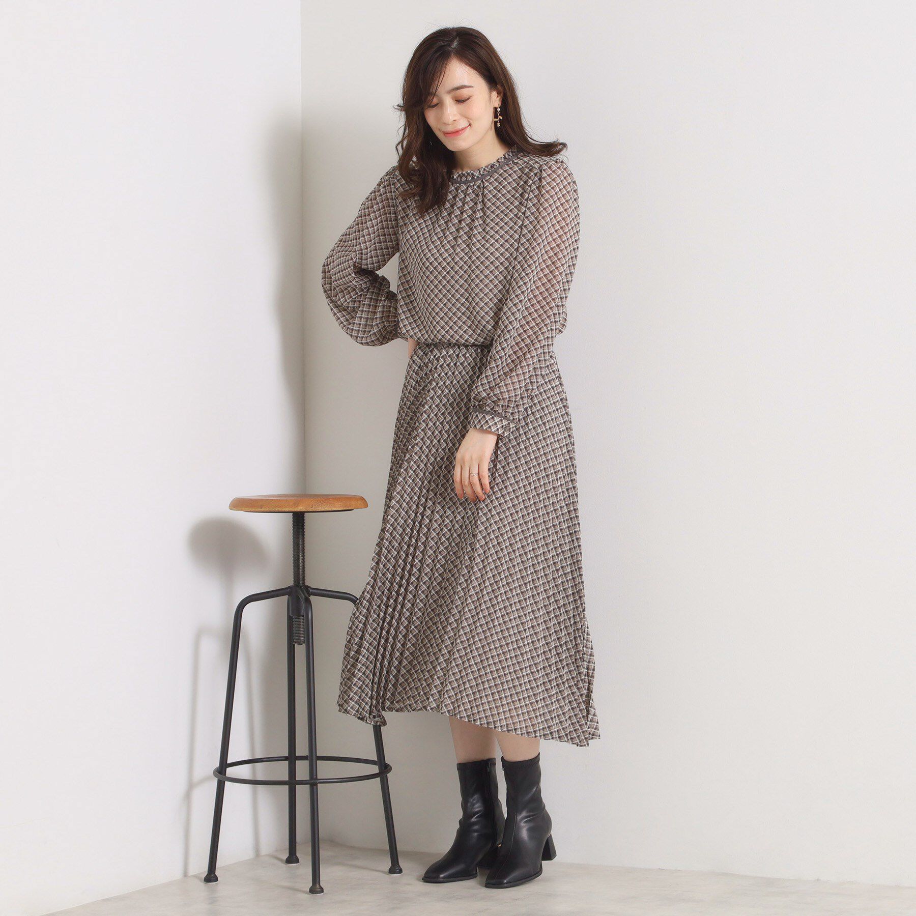 ITS&rsquo;DEMO「【手洗い可／セットアップ可】チェックスタンドフリルブラウス」|シャツ・ブラウス|