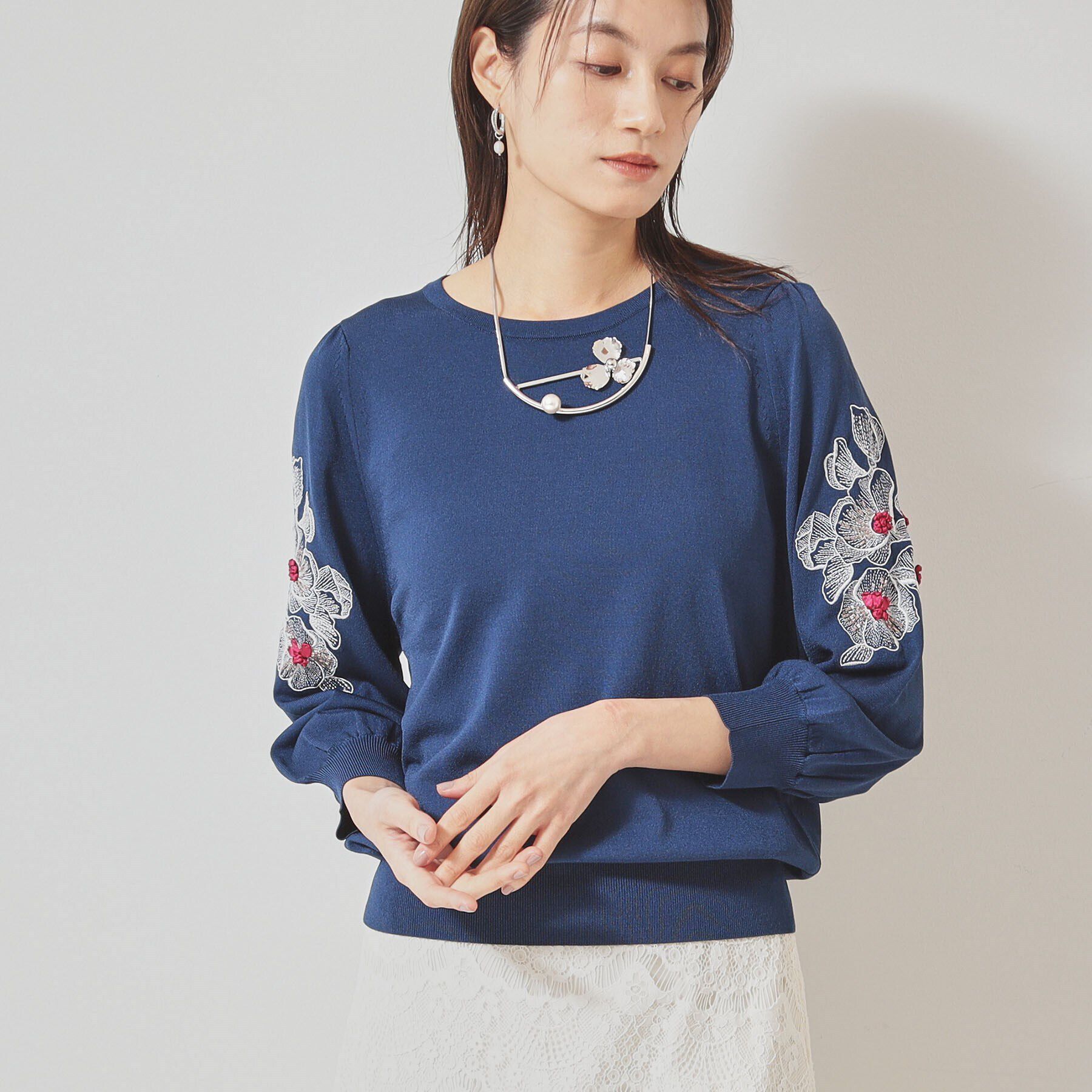 SunaUna「【SS～Lサイズ展開／リボン＆ビーズ刺繍】クラフトニット」|ニット・セーター|ネイビー(094)