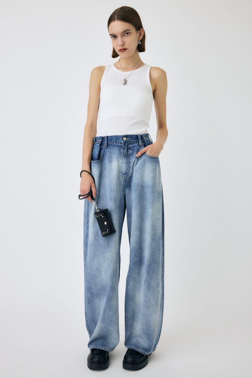 MOUSSY「TUCKED WAIST LOOSE ストレートデニム」|デニム|