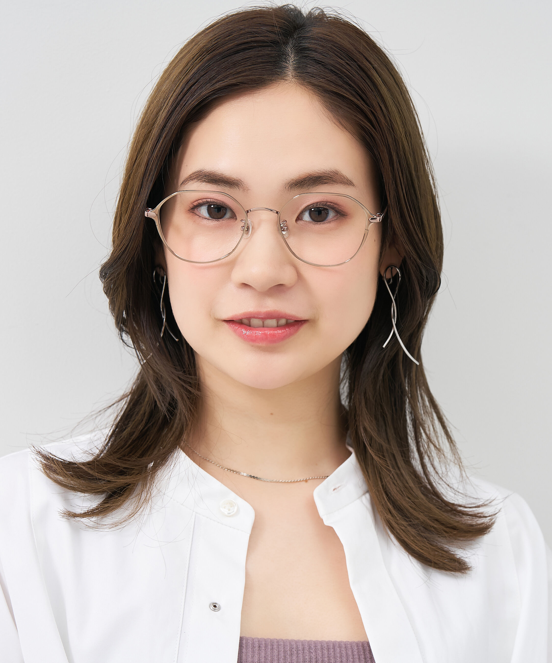  「ウェリントン クラウンパント 華奢なラインで大人可愛いメガネ 大きめサイズ 小顔 メタル レンズ交換券付き」|メガネ|