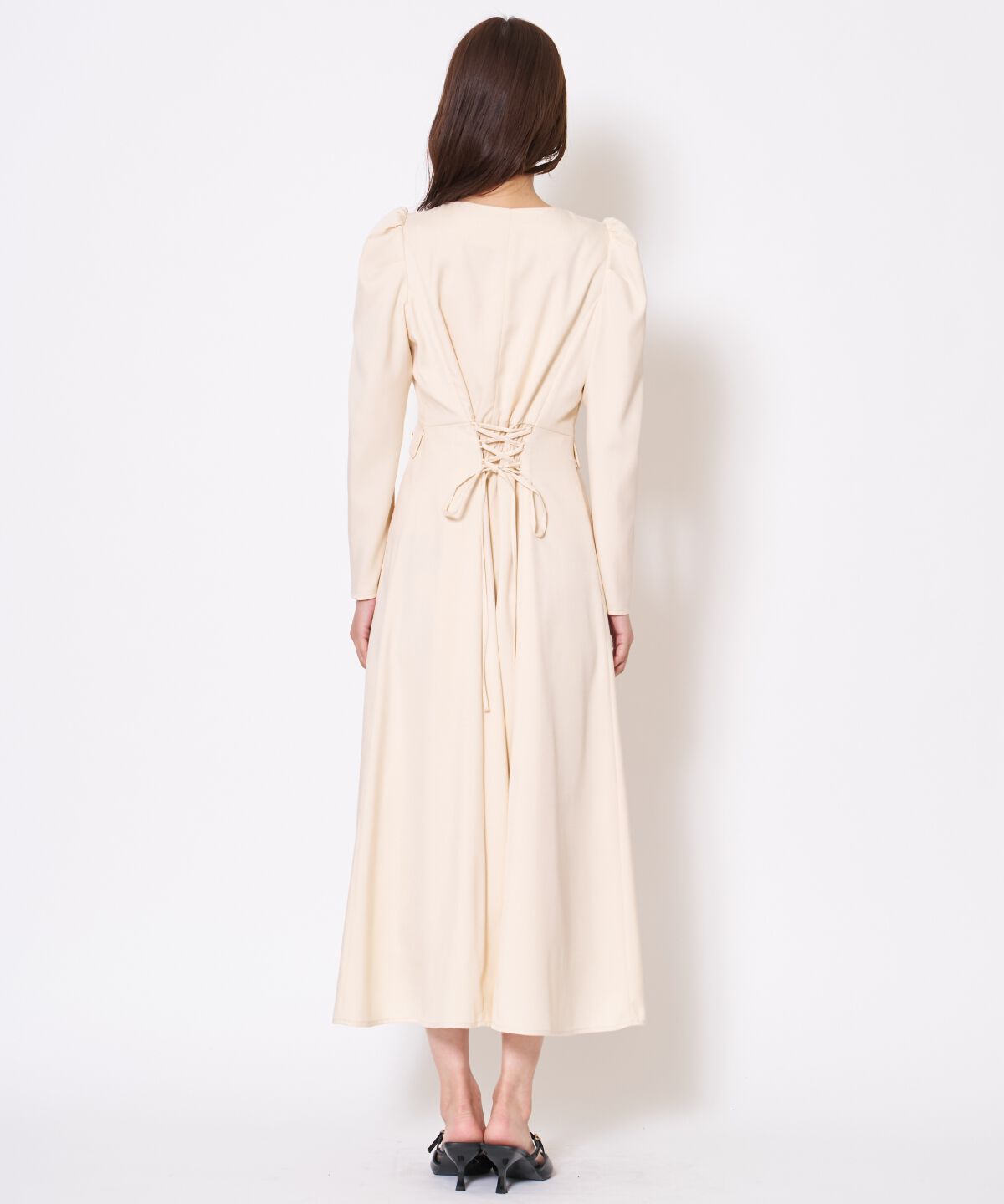 アンドクチュール「Vネックパフスリーブワンピース」|ワンピース|