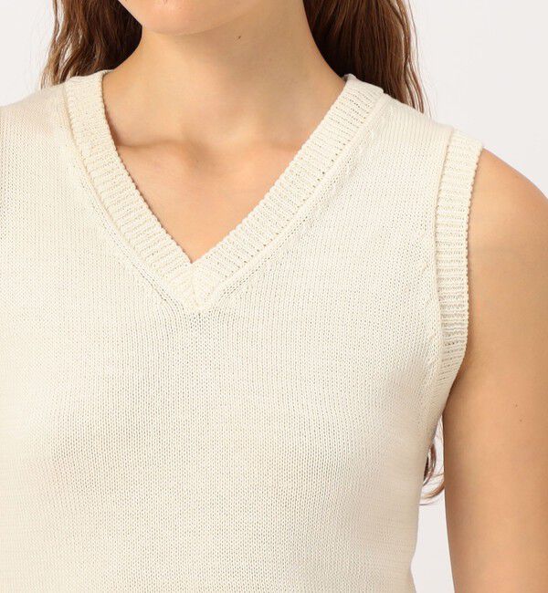 TOMORROWLAND BUYING WEAR「JUDY TURNER Vネック ベスト」|ニット・セーター|