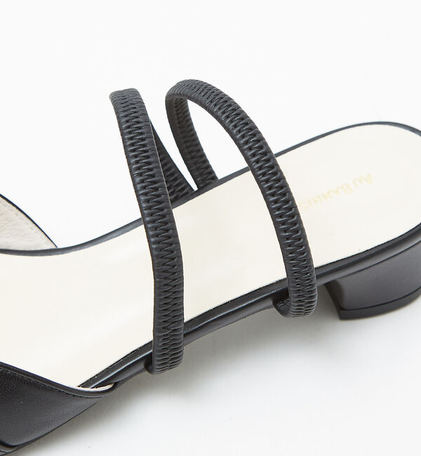 AU BANNISTER「【2WAYデザイン】マルチストラップパンプス」|サンダル|