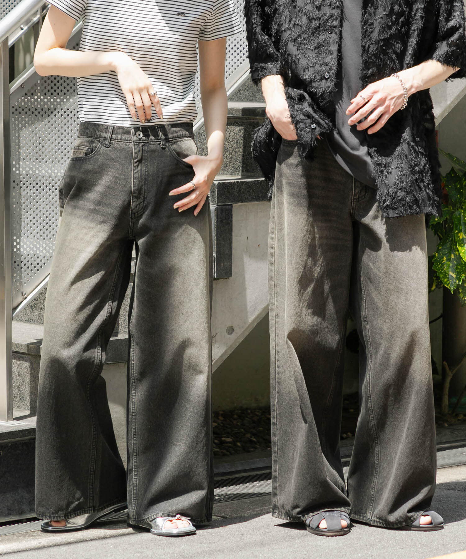 SENSE OF PLACE by URBAN RESEARCH「『ユニセックス』ヴィンテージライクデニムワイドパンツ」|デニム|ブラック