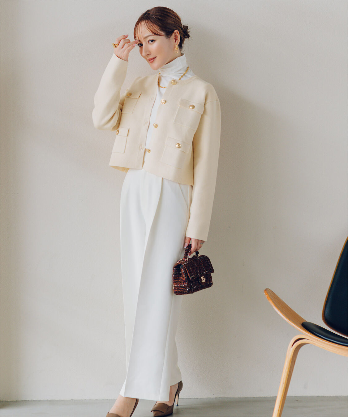 ur's「【星玲奈さんコラボアイテム】ゴールド釦ニットカーディガン/ジャケット」|カーディガン|