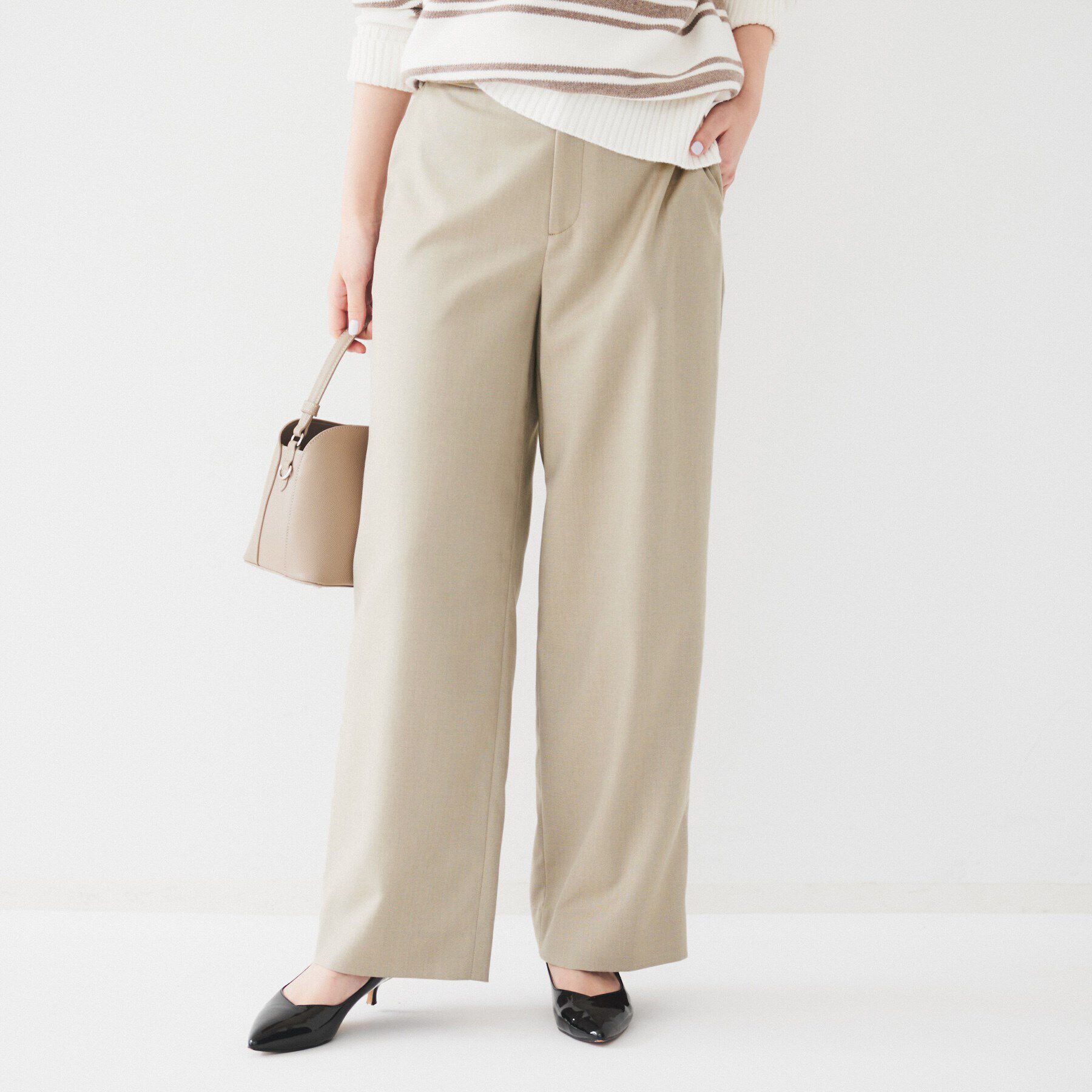 UNTITLED「【後ろウエストゴム/洗える】梳毛調ソフトワイドパンツ」|その他|ベージュ(052)
