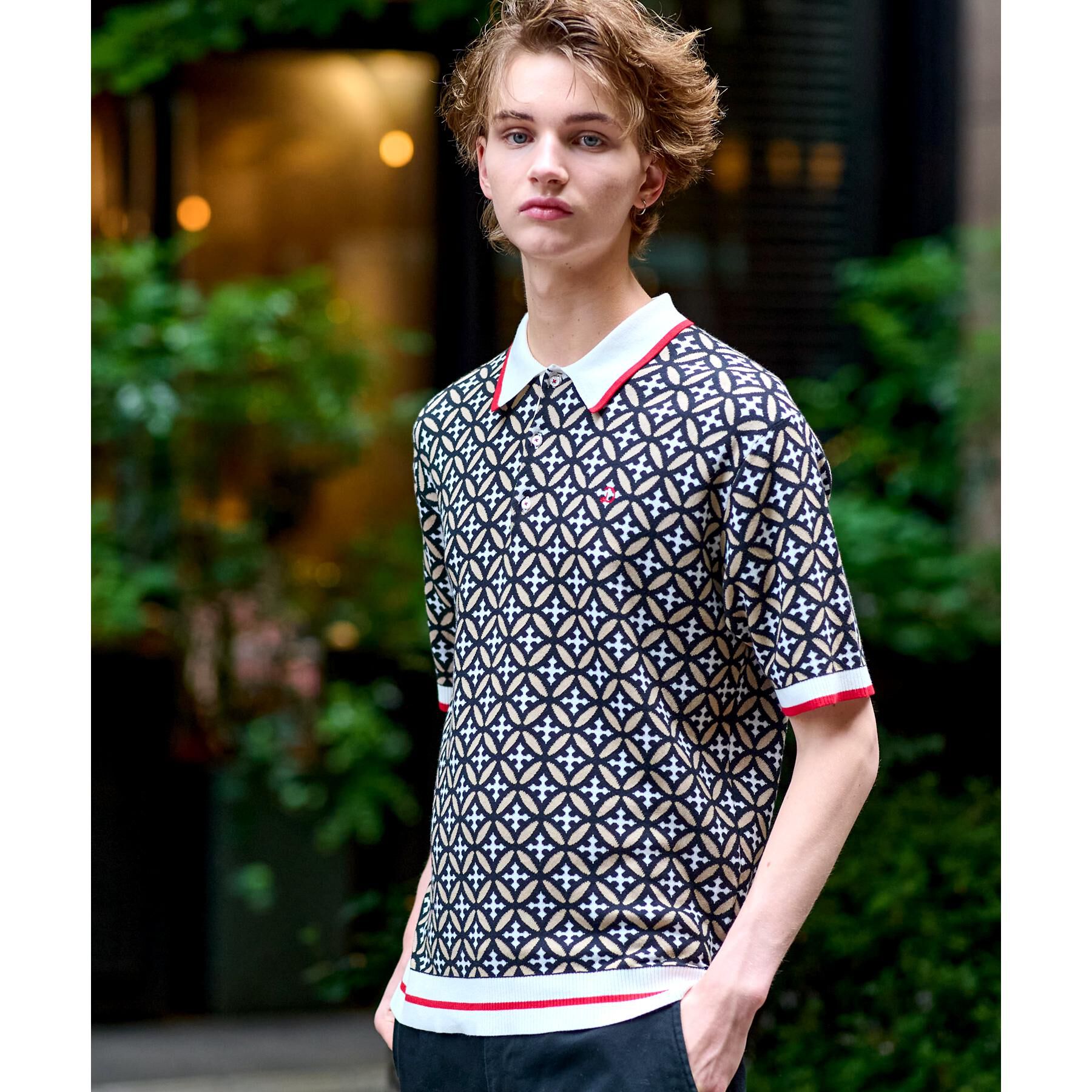 DRESSTERIOR「オーバーラップサークル ニットポロシャツ」|ニット・セーター|ベージュ(152)