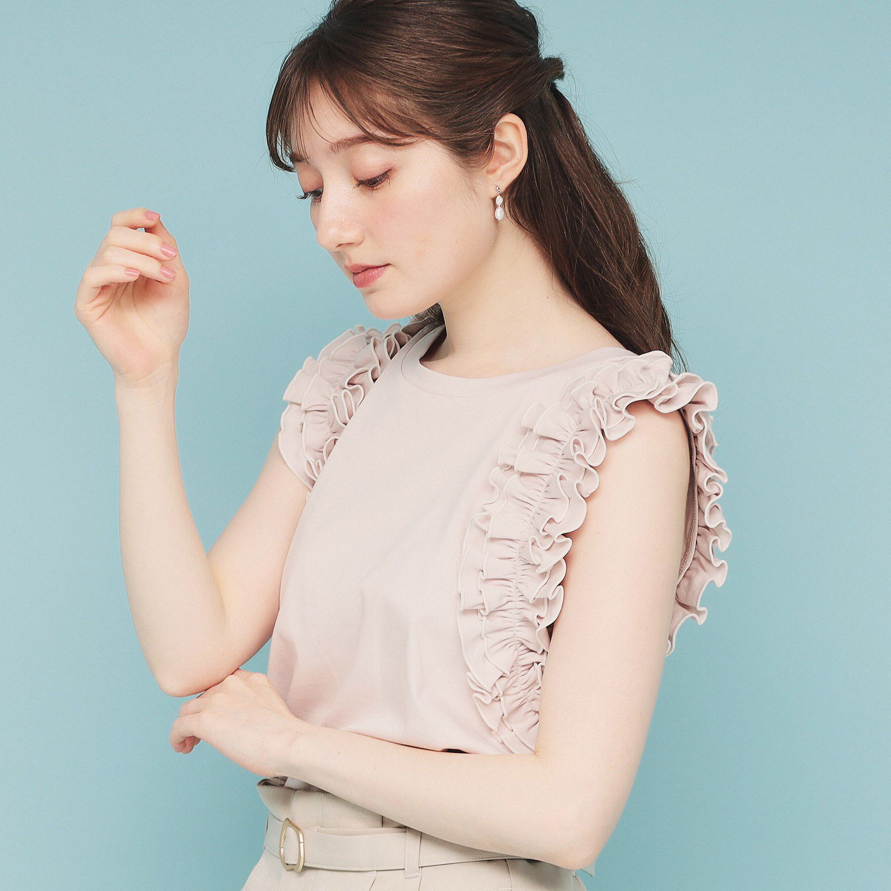 index「《美人百花掲載》フリルドッキングノースリーブトップス【接触冷感/UVケア/洗濯機洗い可】」|Tシャツ・カットソー|