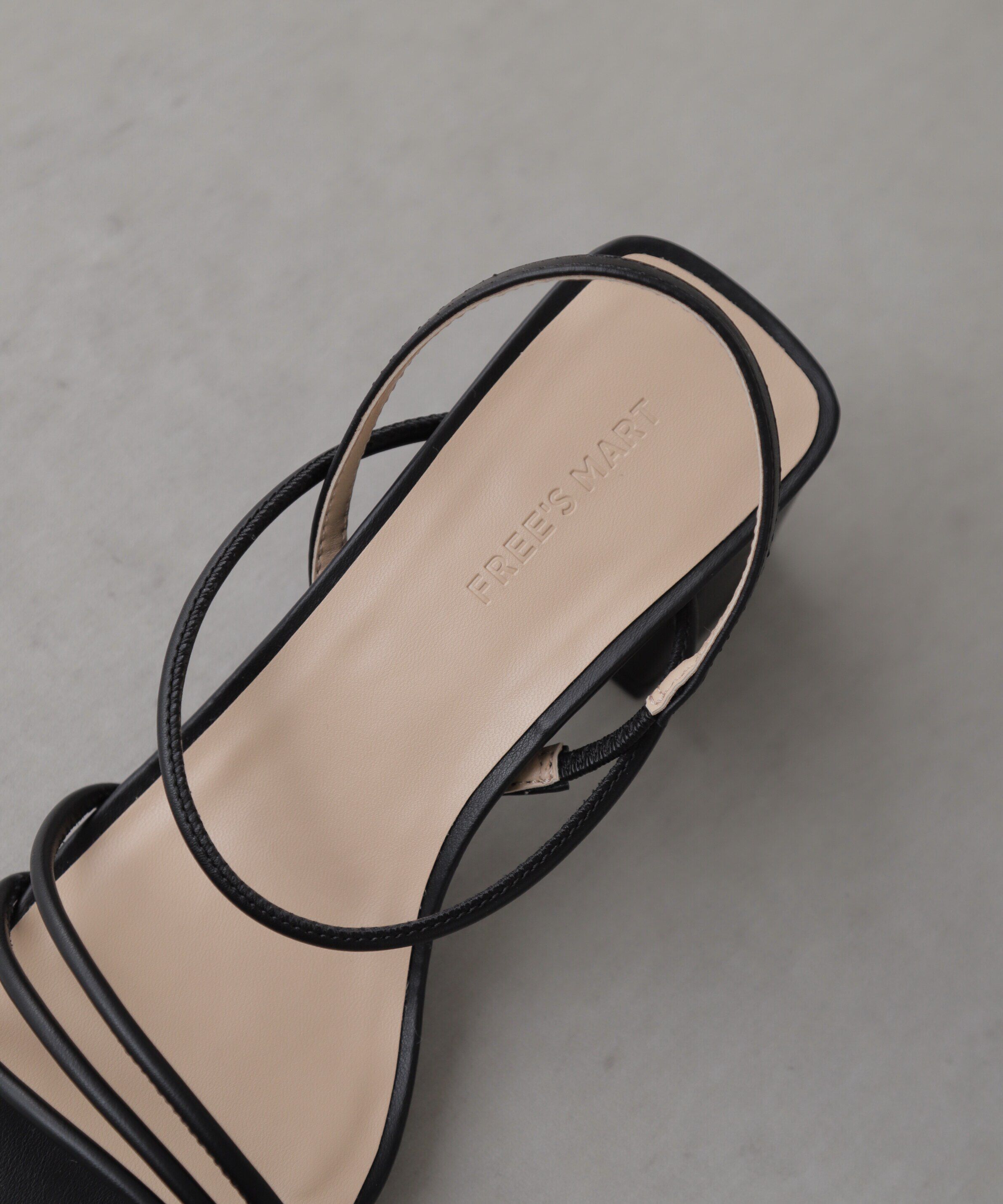  「ストラップサンダル」|その他|