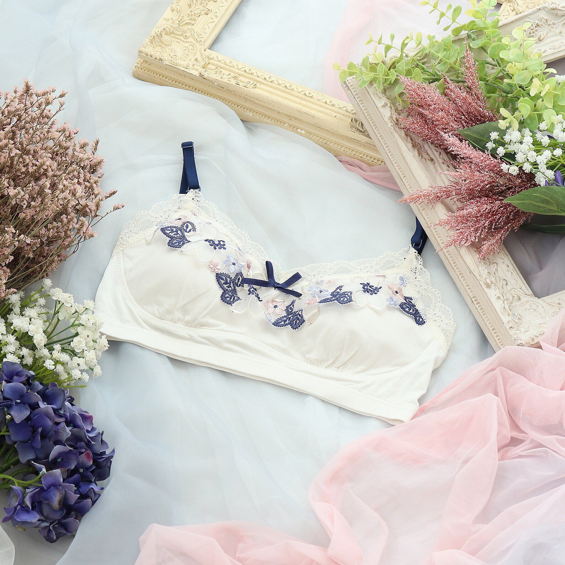 Risa Magli「カモミーユ おやすみブラ」|インナー|ネイビー(093)