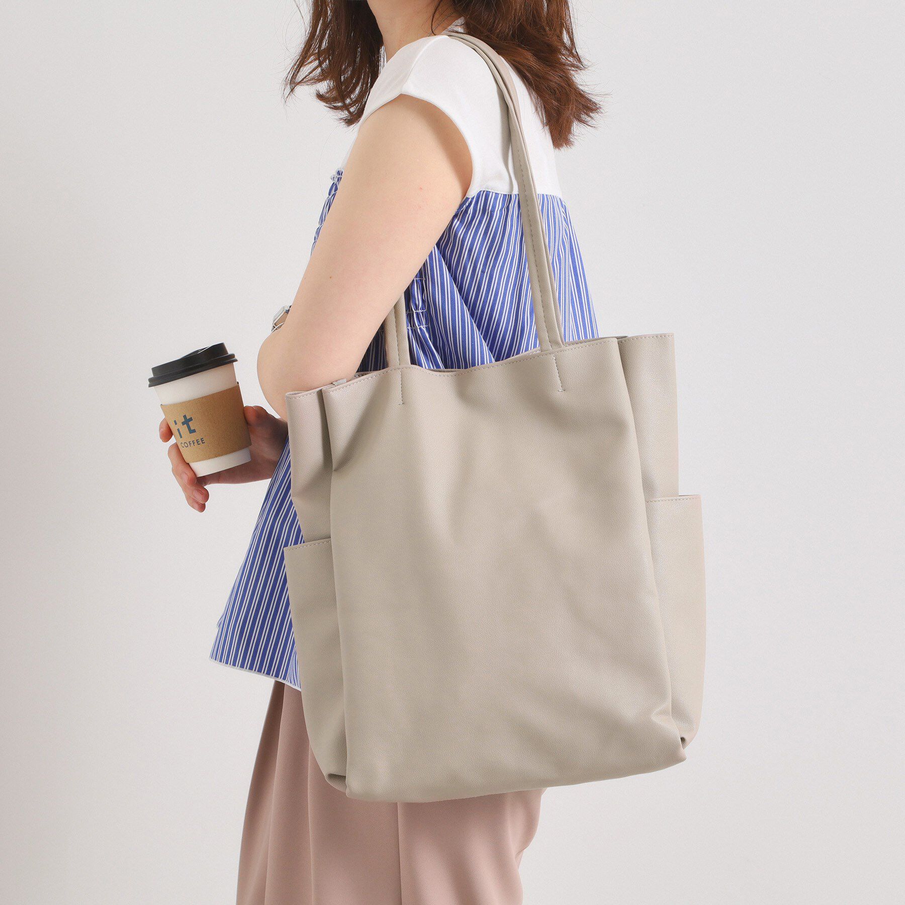 ITS&rsquo;DEMO「【A4対応／6ポケット】収納上手になれるトート」|トートバッグ|グレー(012)