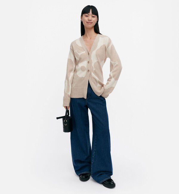 Marimekko「Kumma Unikko ニットカーディガン」|ニット・セーター|ﾍﾞｰｼﾞｭ&times;ｵﾌﾎﾜｲﾄ