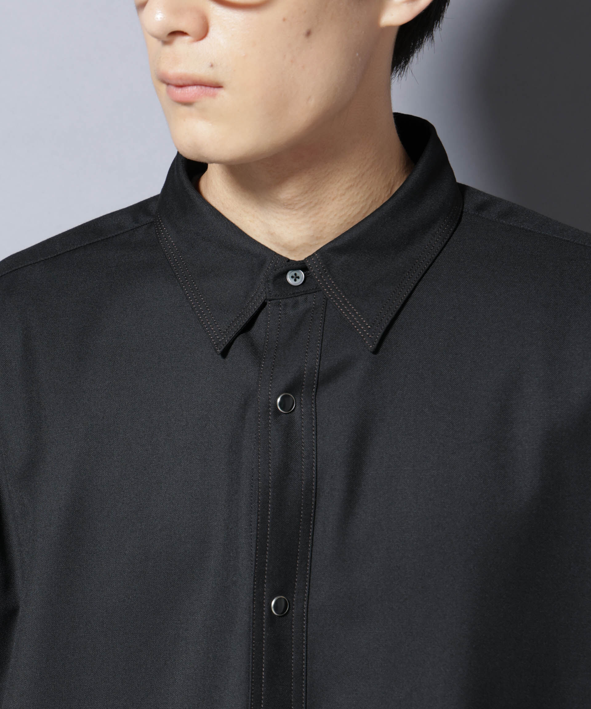 nano･universe「トリプルステッチ パールドットオーバーシャツ」|シャツ・ブラウス|