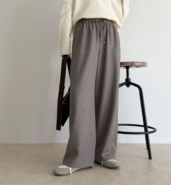 fredy emue「【4サイズ展開】ソフトシャークスキン/チェックイージーパンツ」|チノ|ベージュ