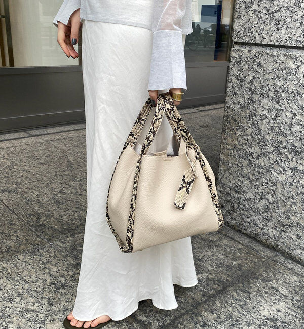  「【ベストセラーアイテム】ミニショルダー付ソフトレザー調ミニバッグ」|トートバッグ|