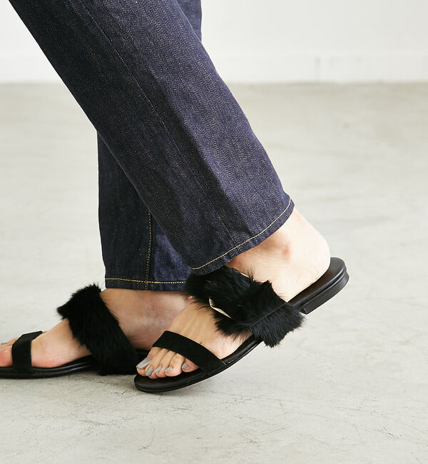 Rouge vif「MAURO de BARI 2ベルトファーフラットサンダ」|サンダル|