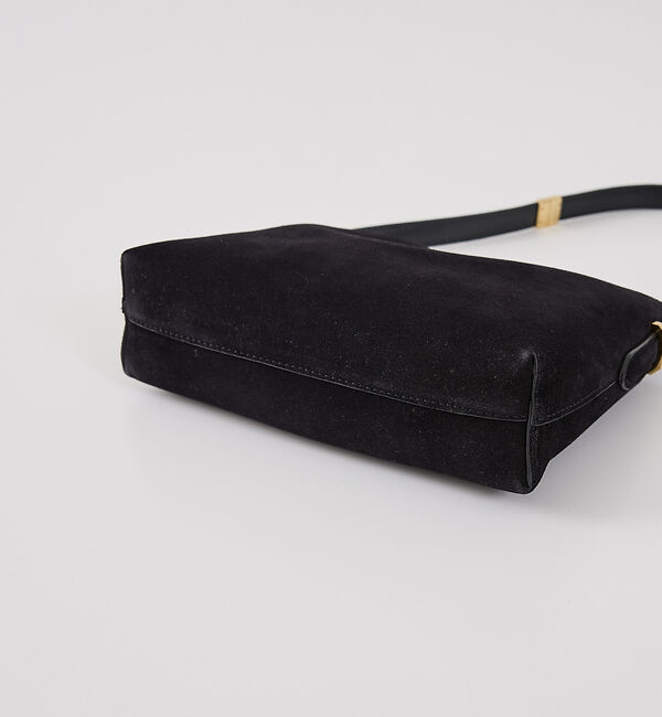 The Store by C' 「【TOTEME】BEVEL SUEDE WRISTLET／スエードバッグ」|ハンドバッグ|