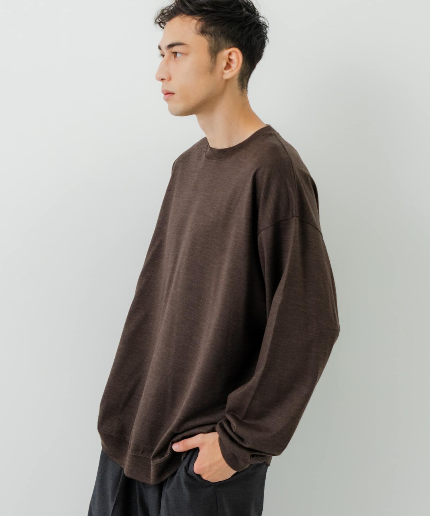 URBAN RESEARCH「new basic　WASHABLE MERINO WOOL CREW-NECK」|ニット・セーター|