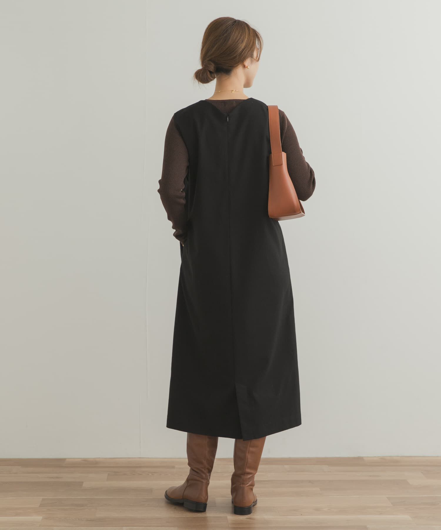 URBAN RESEARCH DOORS「『UR TECH』ストレートラインジャンパースカート」|ワンピース|