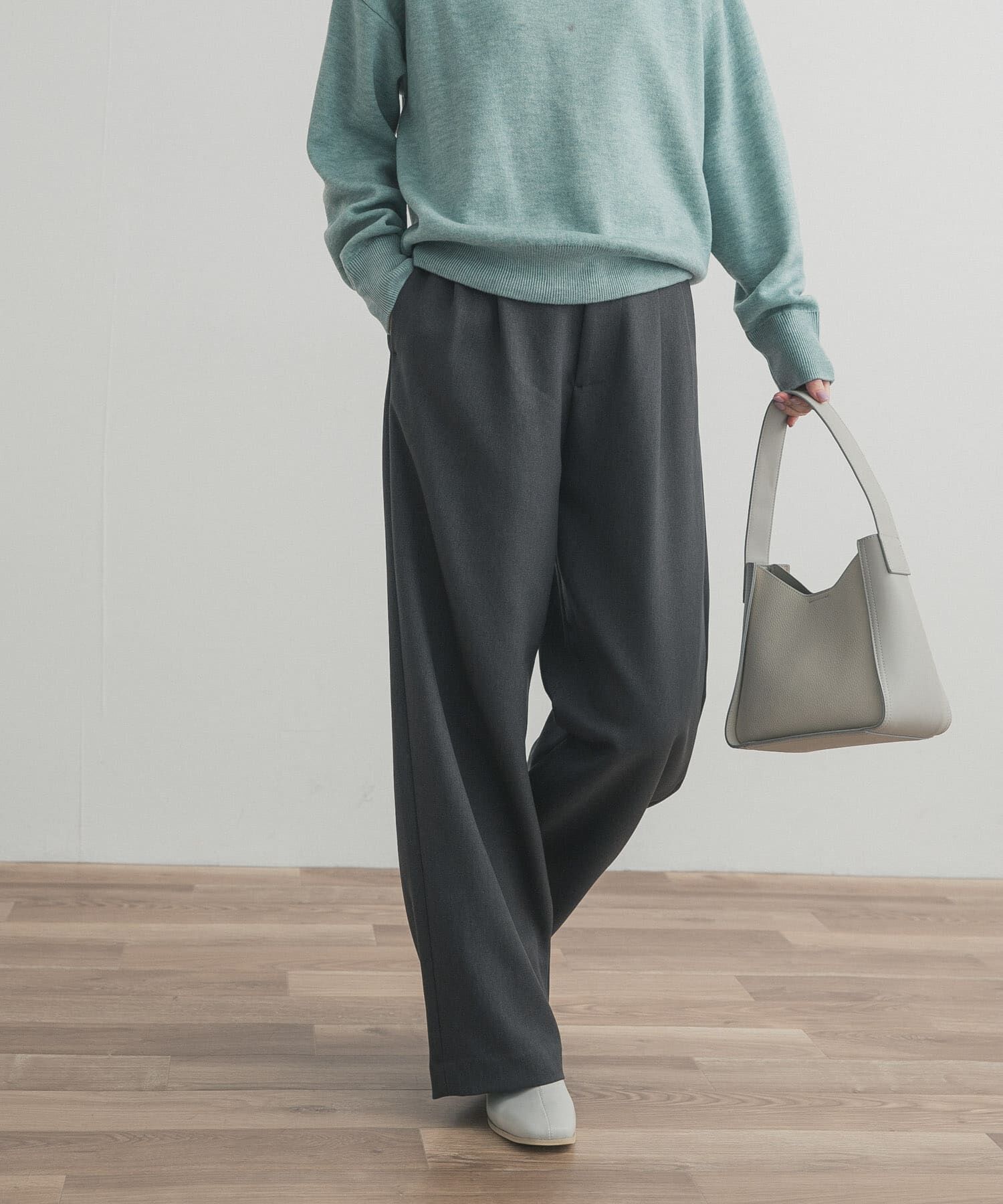 URBAN RESEARCH DOORS「『UR TECH SMOOTHLUXE』ワイドトラウザー」|その他|