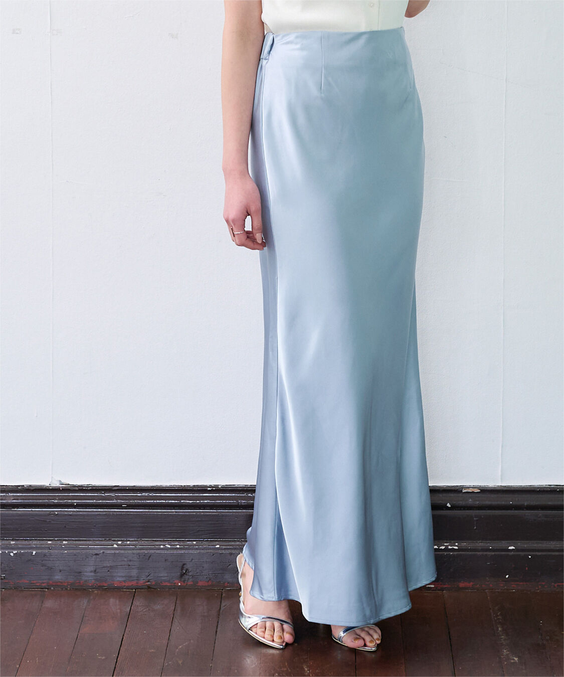 ur's「サテンマーメイドマキシスカート」|スカート|ブルー