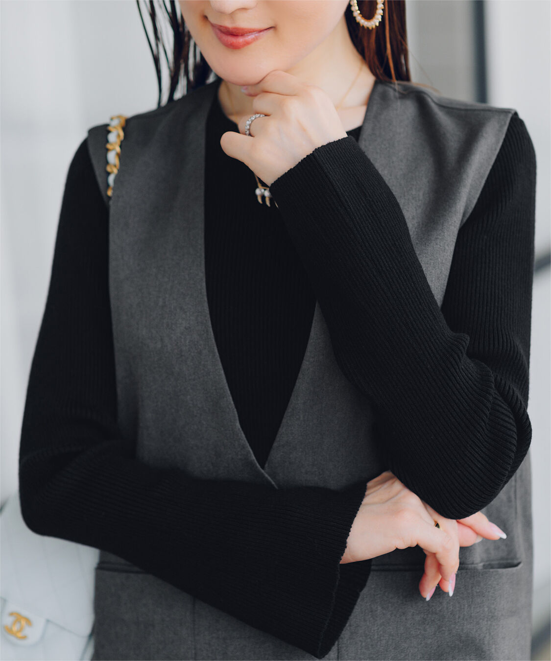 ur's「【星玲奈さんコラボアイテム】フレアスリーブリブニット」|ニット・セーター|ブラック