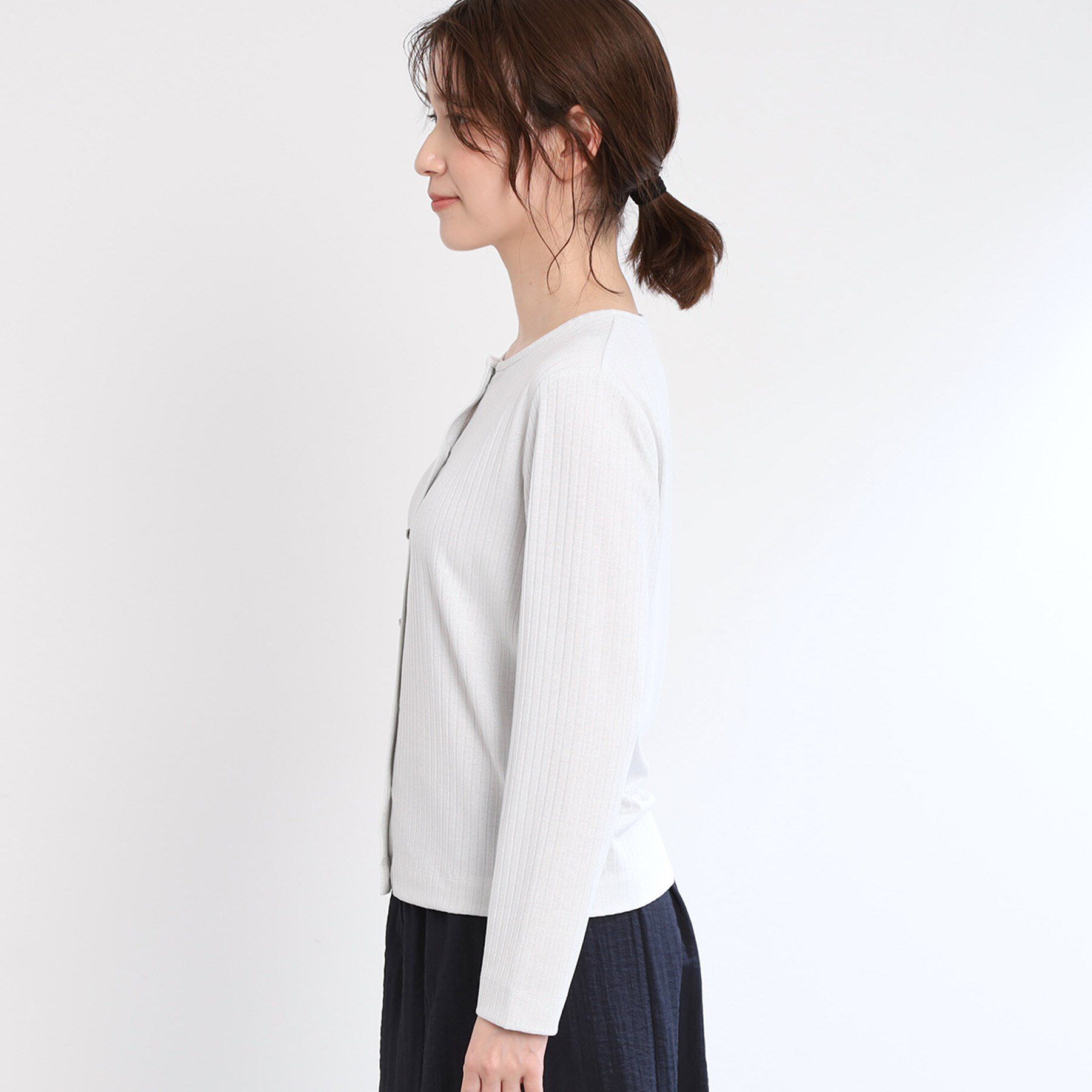 Reflect「【手洗い可／一枚着でも◎】ラメ入りドット風ボタンカーディガン」|カーディガン|