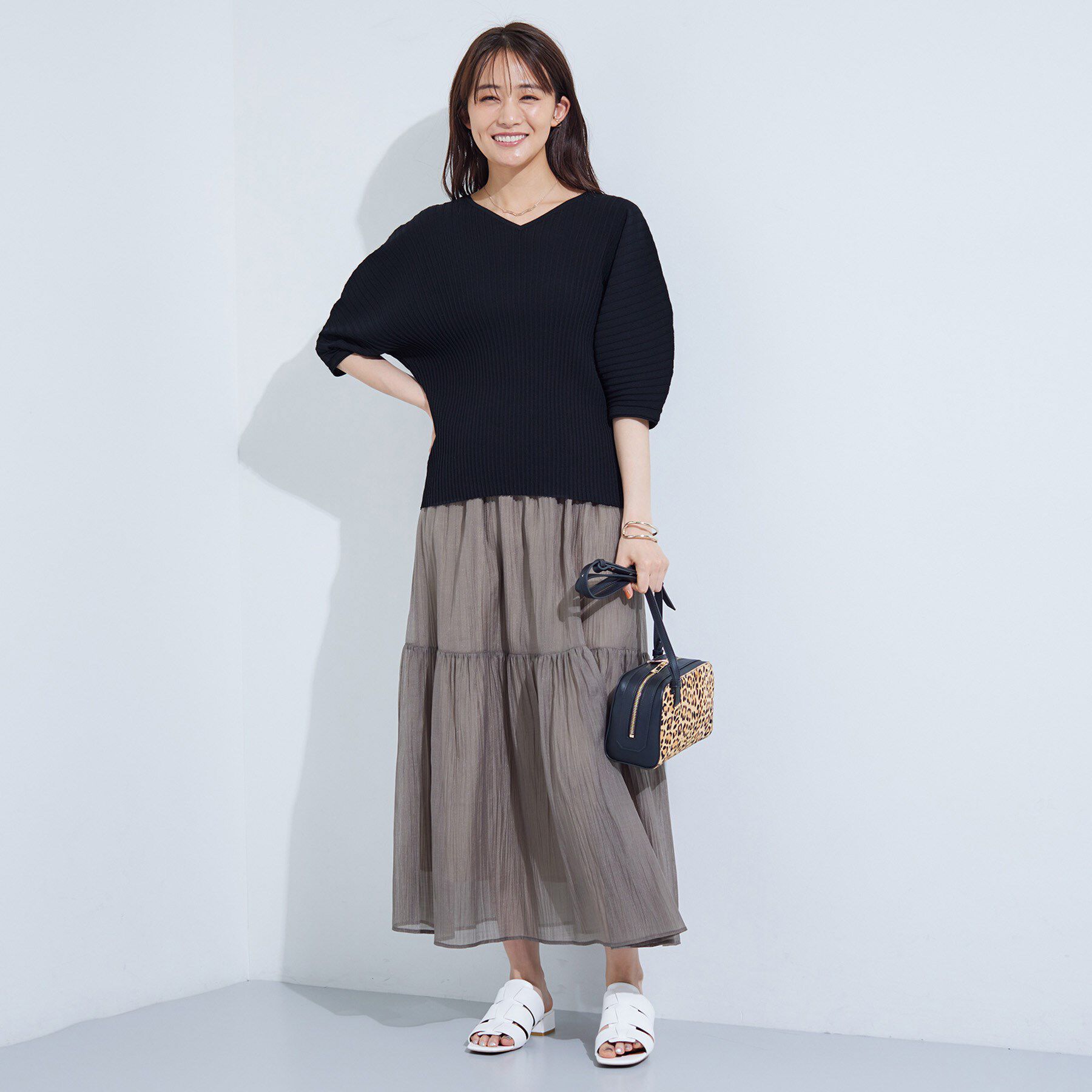 INDIVI「【二の腕カバー／スタイルアップ】ドライタッチストレッチニット」|Tシャツ・カットソー|