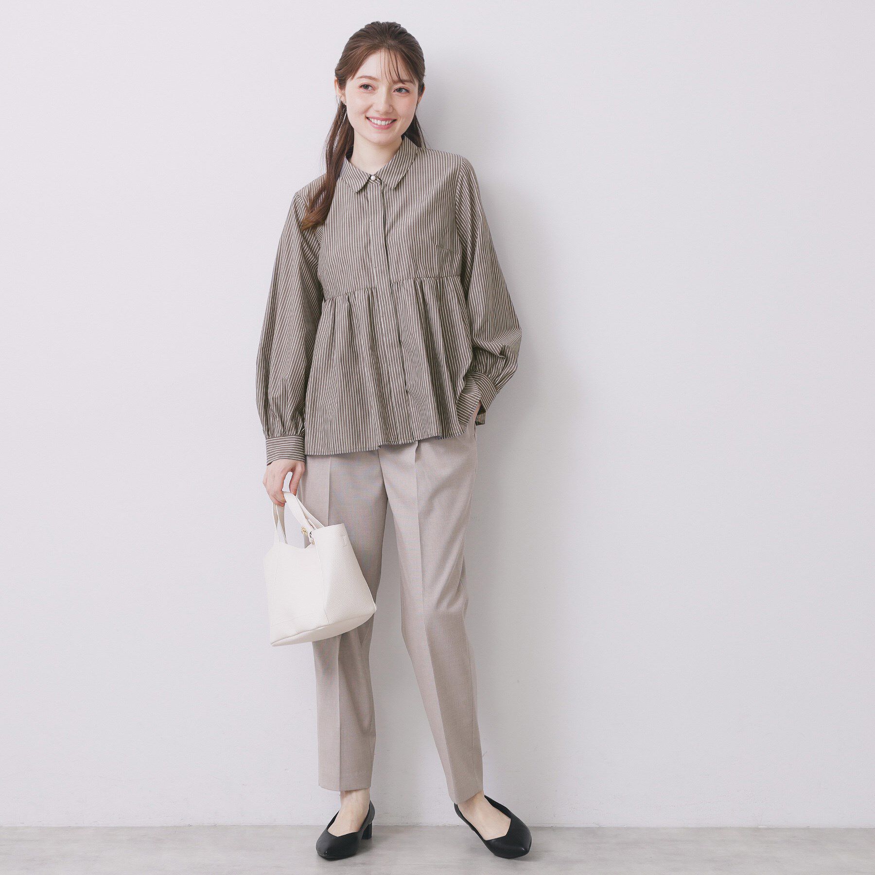 index「ラメストライプ衿付きペプラムブラウス【洗濯機OK/イージーアイロン/防シワ】《6col》」|シャツ・ブラウス|