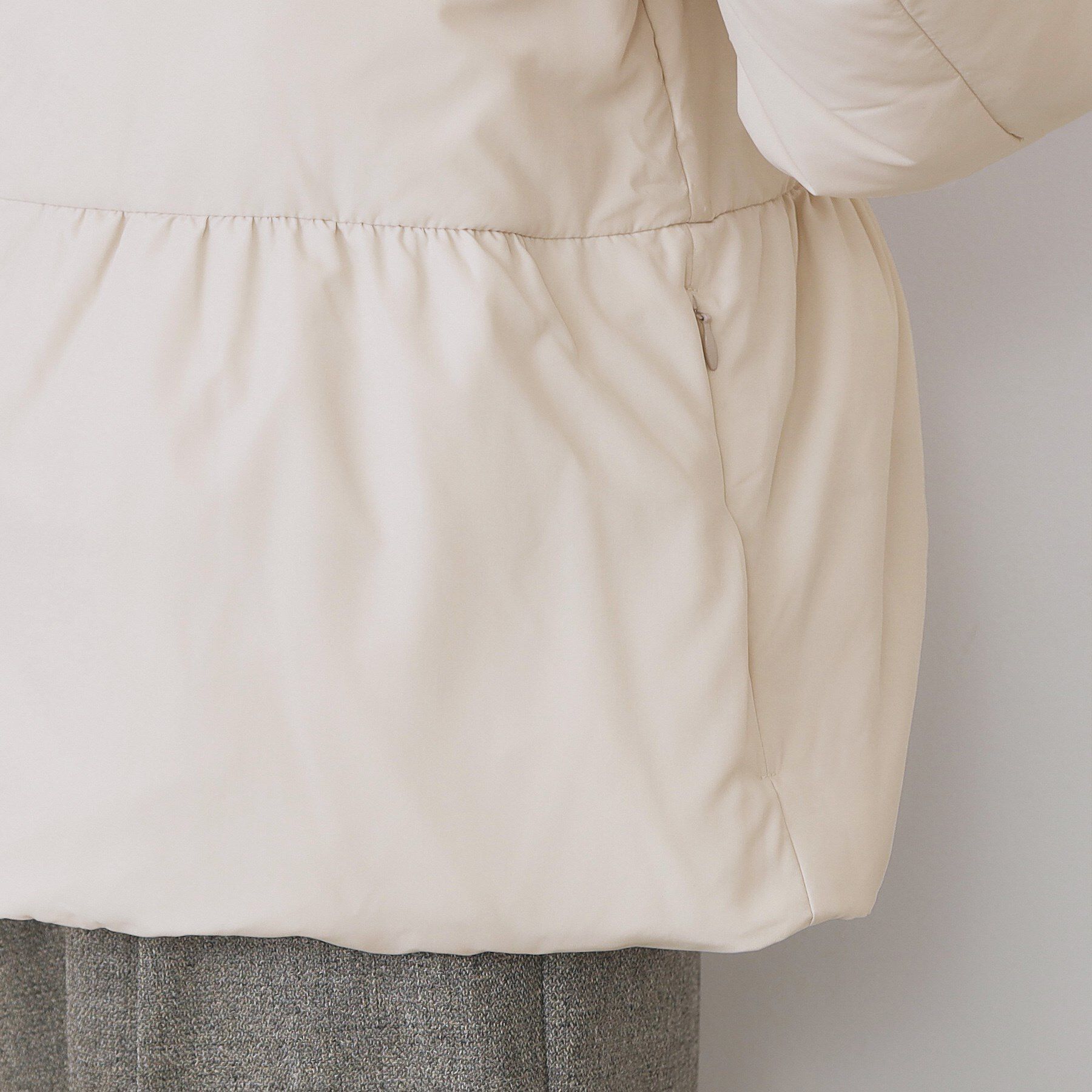 index「KAWADAダウンペプラムショートコート【撥水/洗濯機OK/静電気防止裏地】」|ダウン|