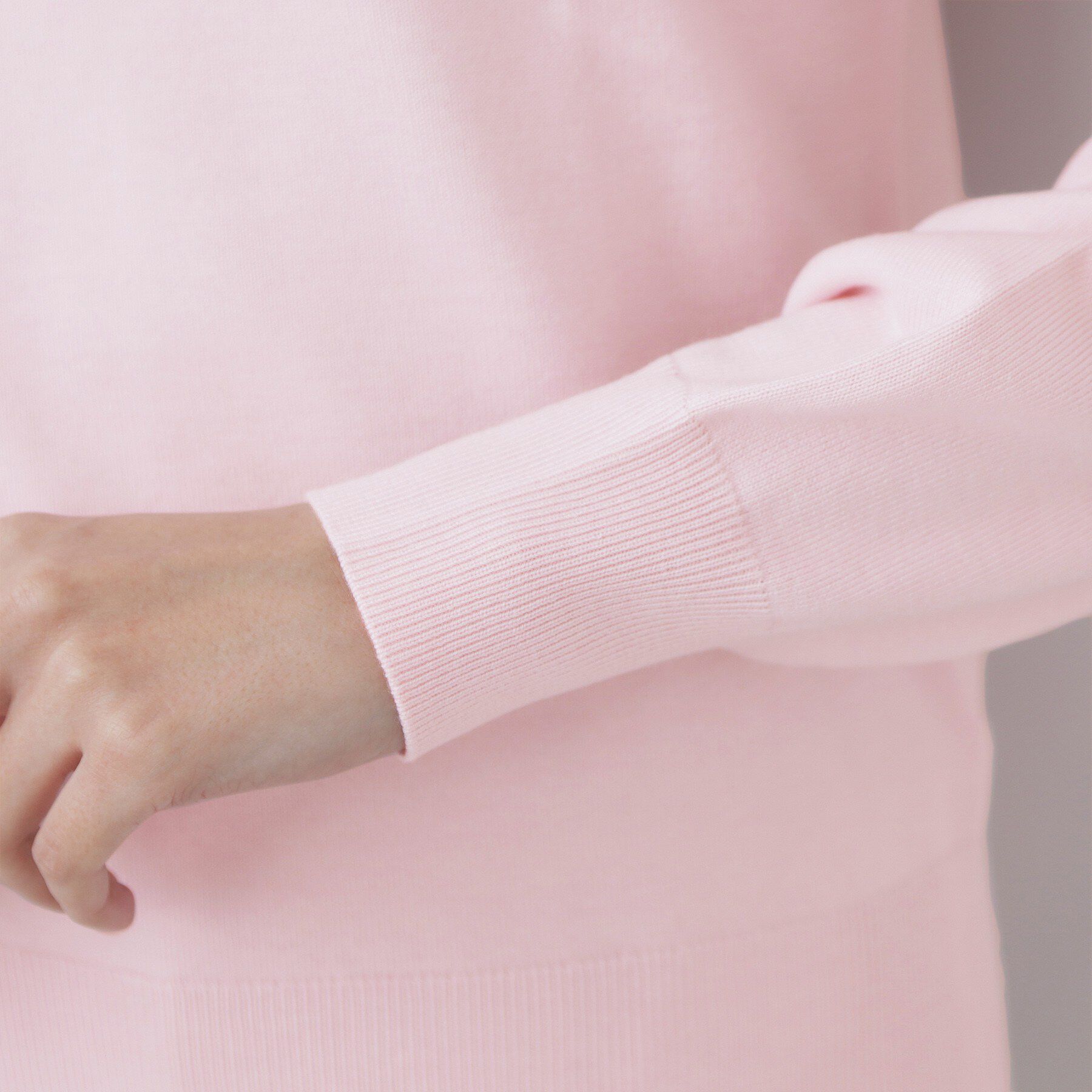 index「ゴールドパーツ付きハートネックニット【洗濯機OK】」|ニット・セーター|