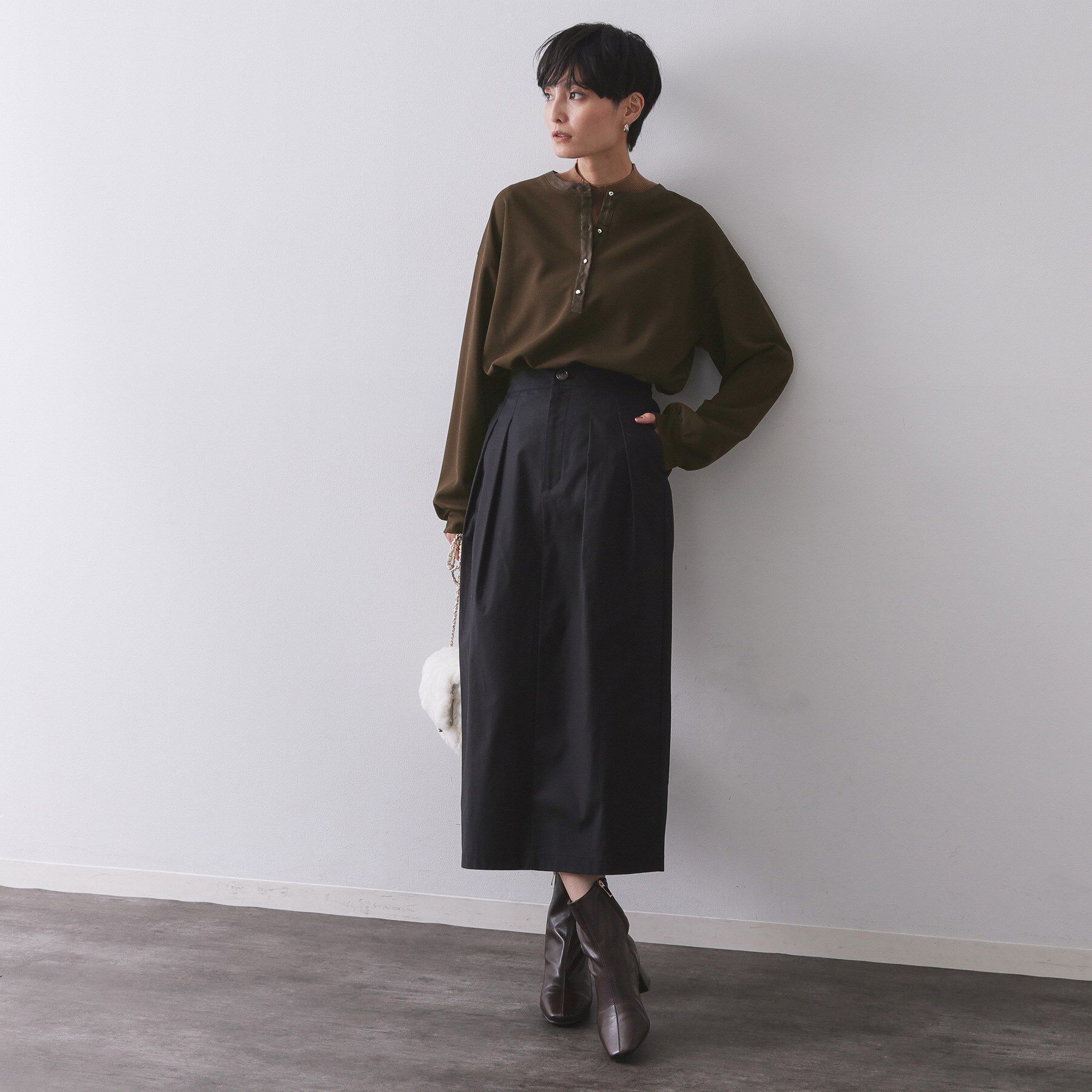 OPAQUE.CLIP「サテン使いヘンリーネックトップス【洗濯機OK】」|Tシャツ・カットソー|