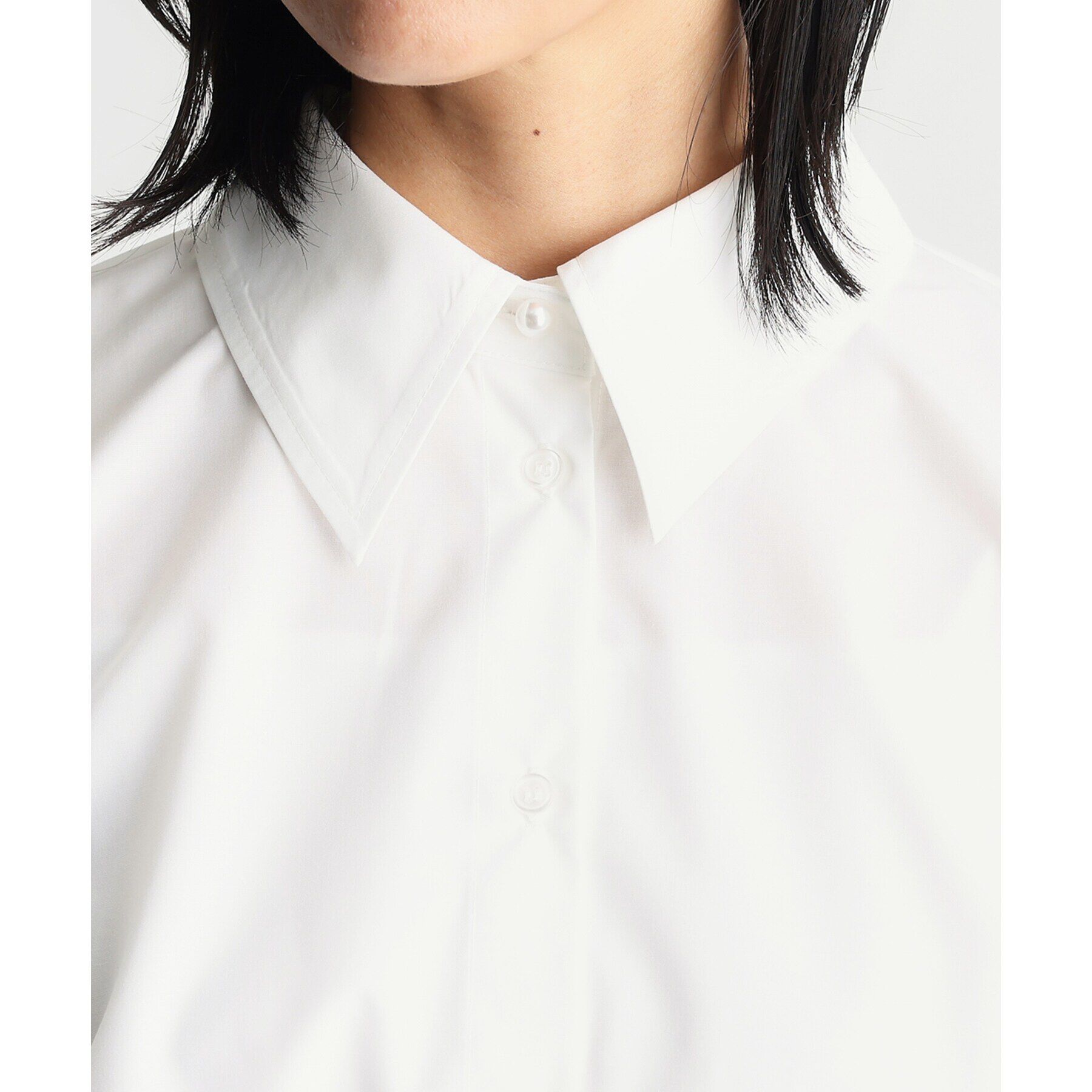 THE SHOP TK「【ONOFF活躍/セレモニー/通勤】袖プリーツバックシャーリングシャツ/洗える」|シャツ・ブラウス|