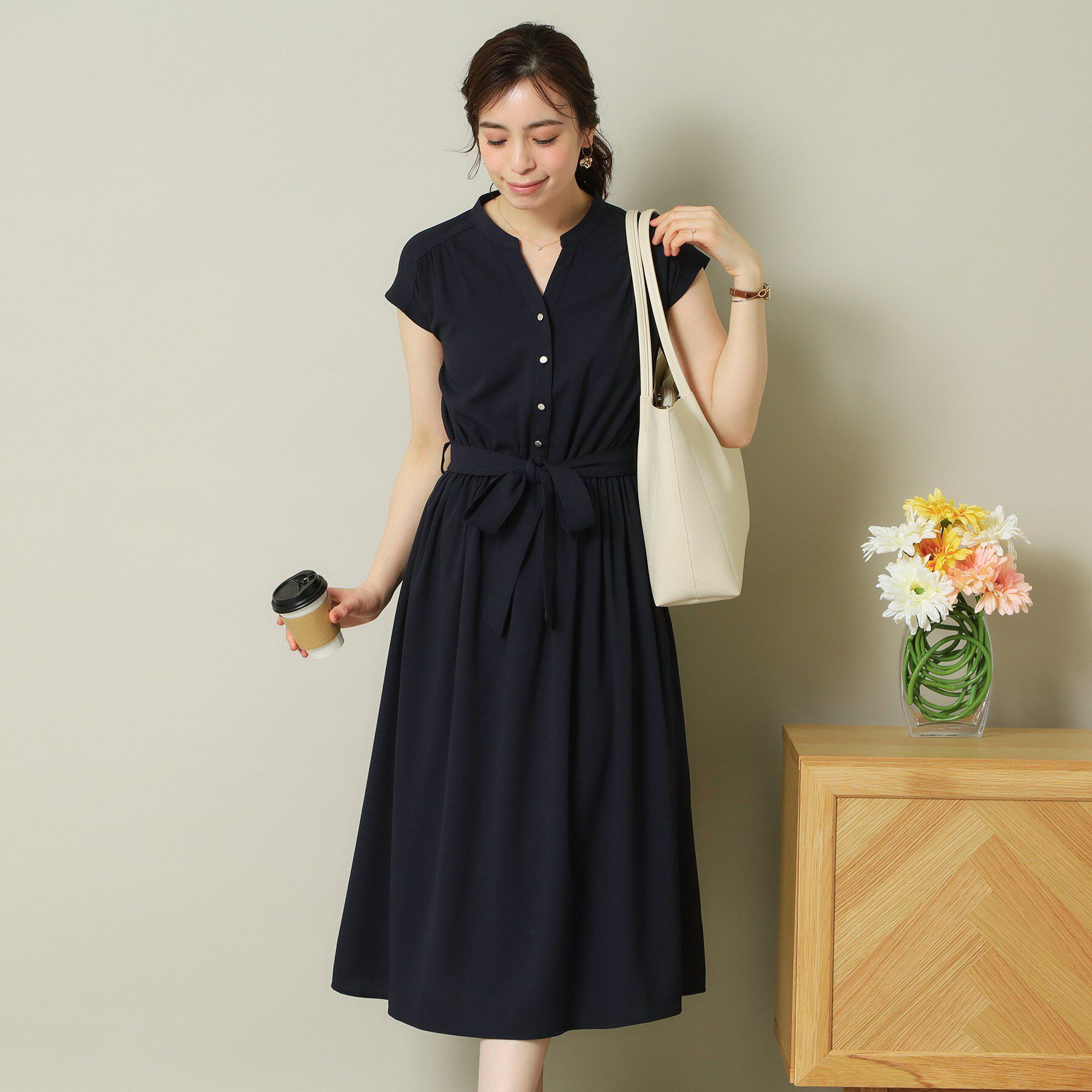 ITS&rsquo;DEMO「【UVケア／吸水速乾／洗濯機OK／洗濯後しわになりにくい】麻調合繊ワンピース＜ラク服シリーズ＞」|ワンピース|ネイビー(094)