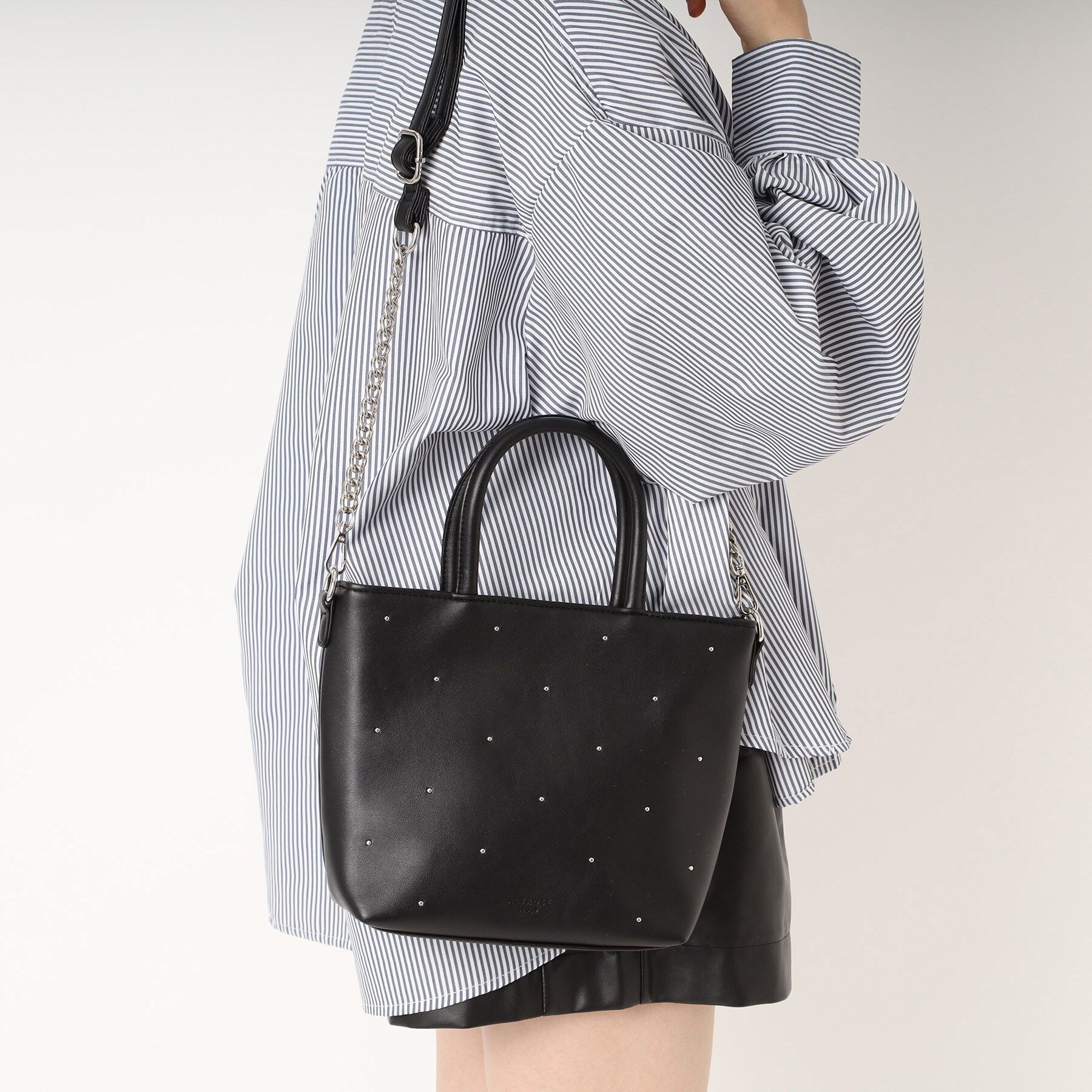 Ober Tashe「スタッズ ドット イライザ 2WAY トートバッグ」|トートバッグ|