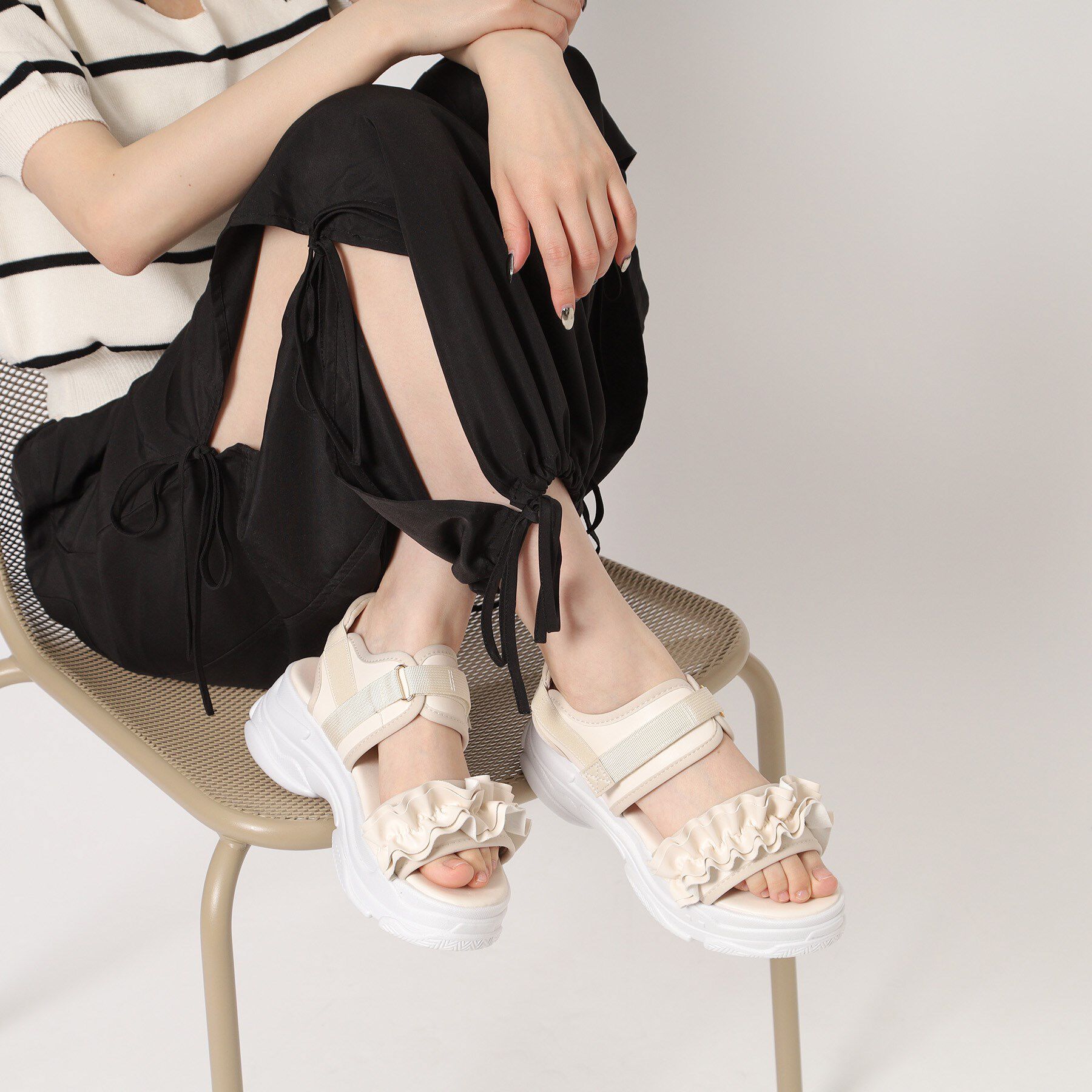 csT&P「厚底フリルスポサン」|サンダル|