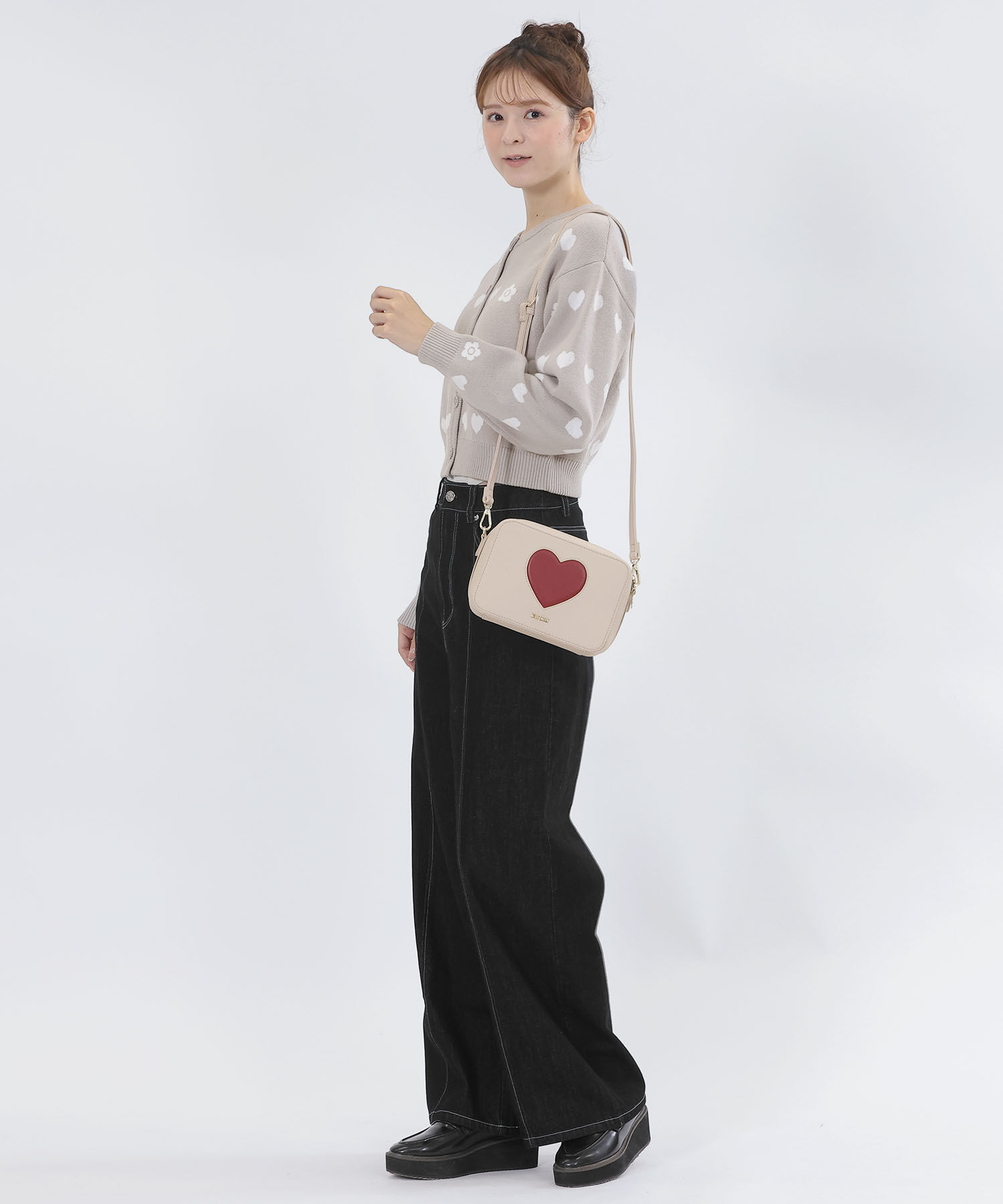 MARY QUANT「ハートインパクト ショルダー」|ショルダー・メッセンジャー|