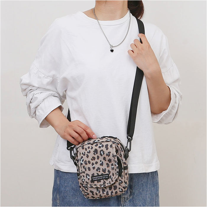 KiU「KiU キウ ショルダーバッグ 600D 通販 ショルダーバック ショルダー 肩掛け 斜めかけ」|ショルダー・メッセンジャー|