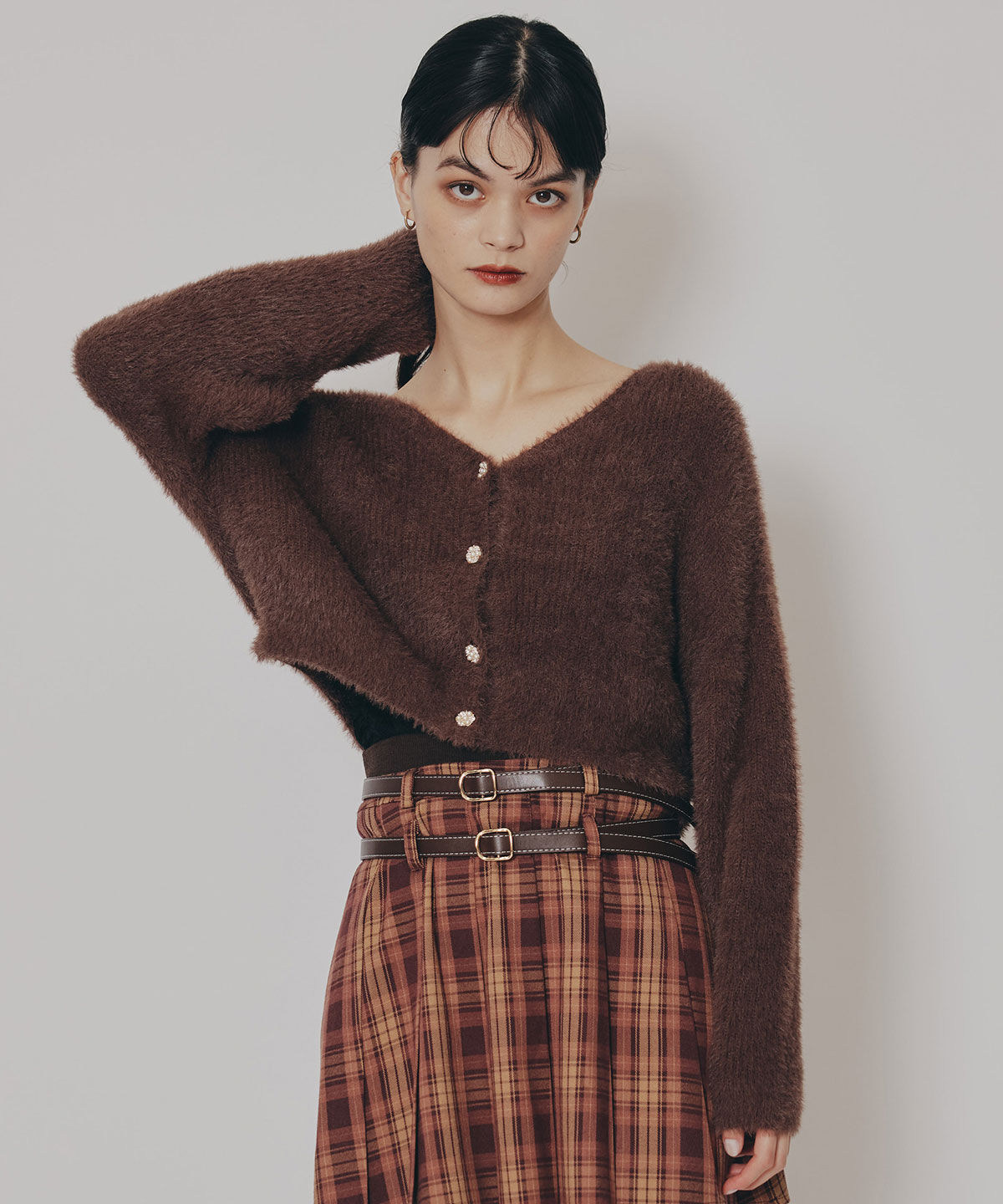 REDYAZEL「フェザーヤーンビジューボタンカーディガン」|カーディガン|ﾀﾞｰｸﾌﾞﾗｳﾝ