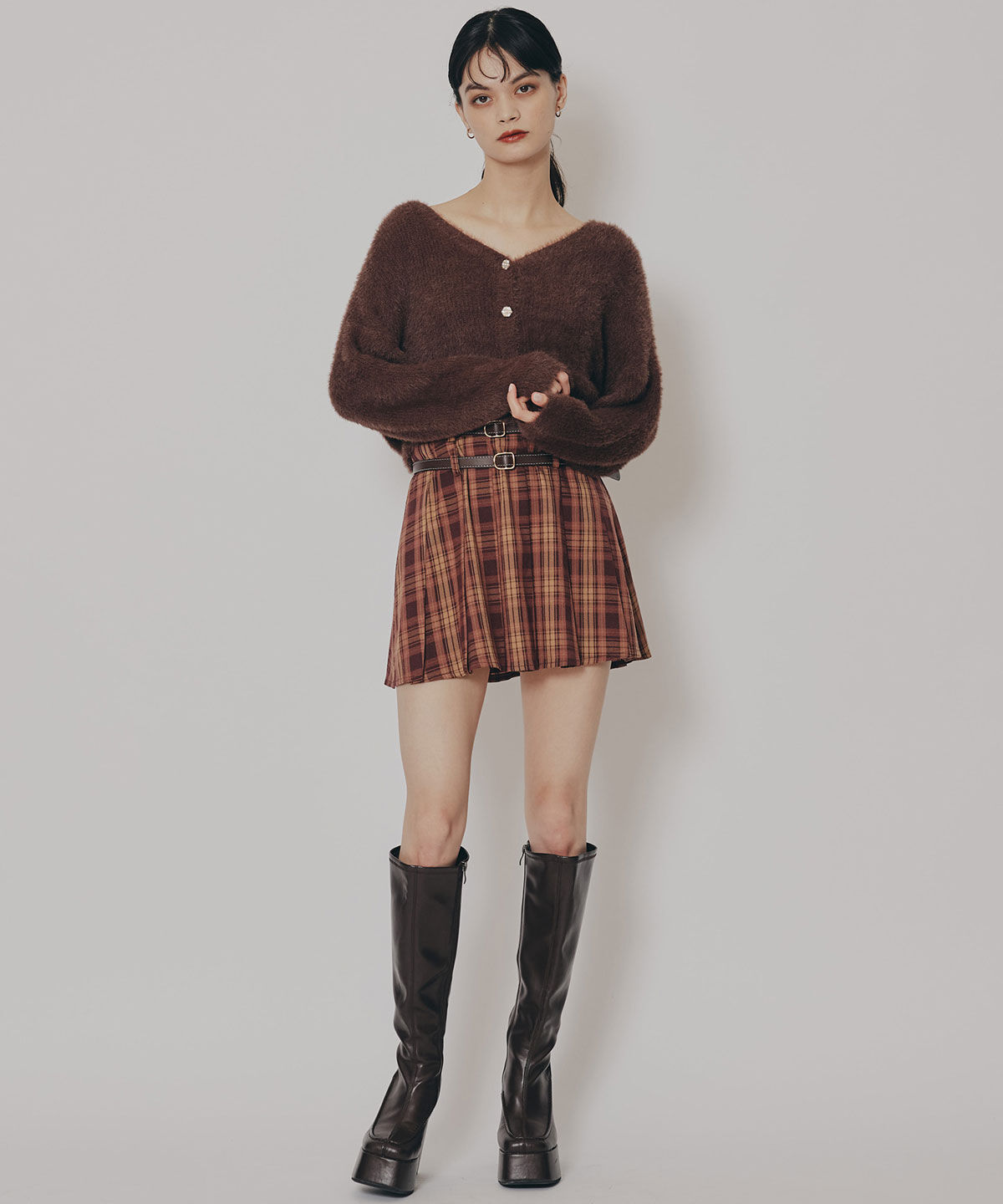 REDYAZEL「フェザーヤーンビジューボタンカーディガン」|カーディガン|