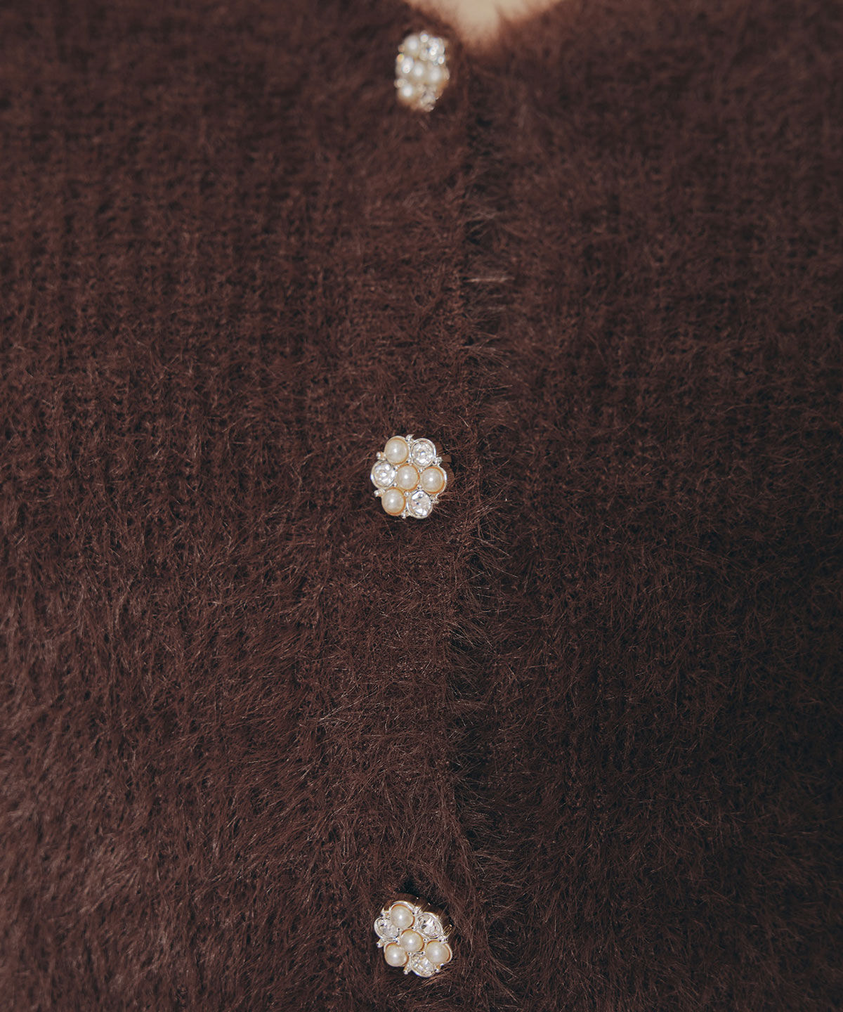 REDYAZEL「フェザーヤーンビジューボタンカーディガン」|カーディガン|