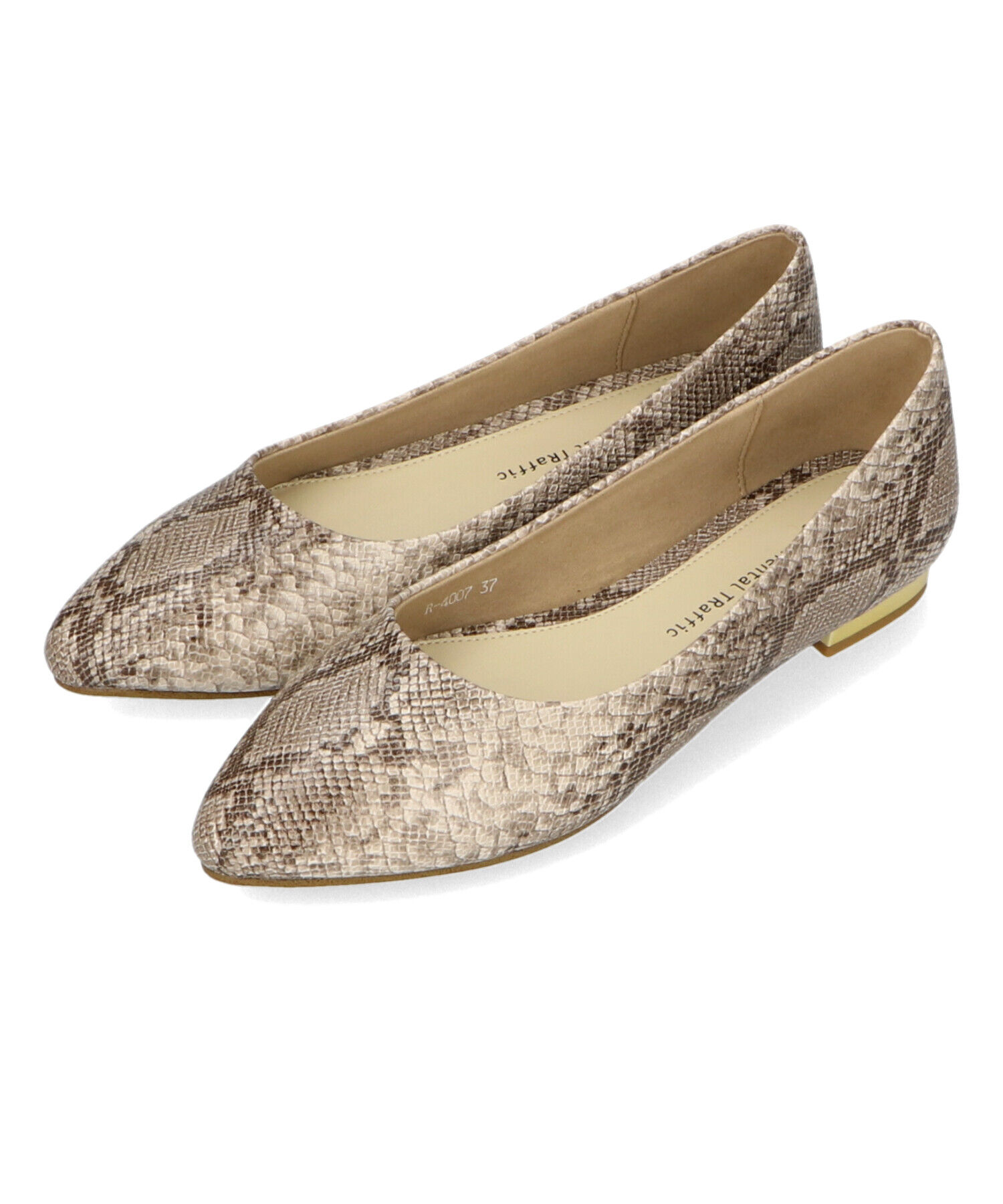 ORiental TRaffic「【WEB限定 / 累計16万足突破】ポインテッドトゥ フラット パンプス /R-4007 通勤靴 厚手クッション」|パンプス|