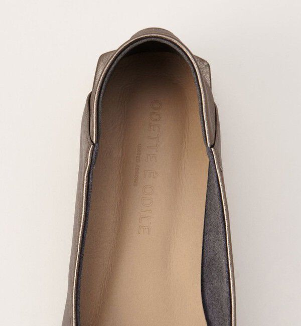 ODETTE E ODILE「スクエアセンターシーム フラット25&darr;&uarr;」|パンプス|