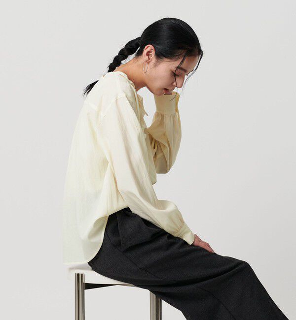 BEAUTY&YOUTH UNITED ARROWS「【WEB限定 Wardrobe DAILY MINIMAL】フリル Vネックブラウス ウォッシャブル」|シャツ・ブラウス|