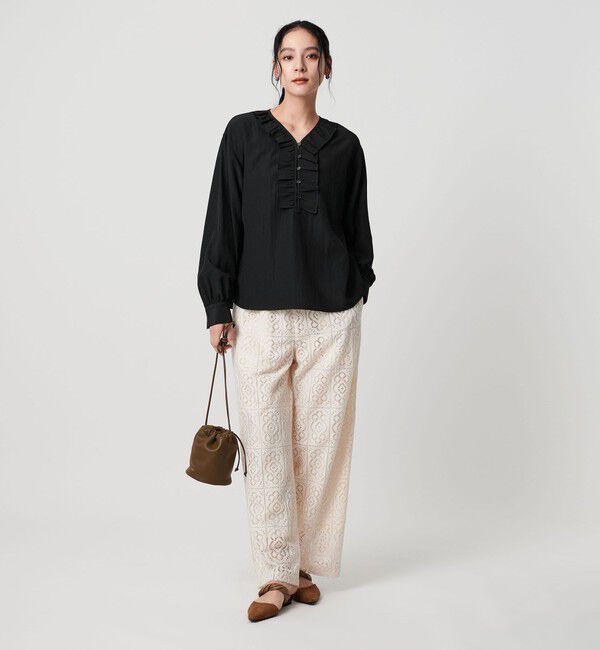 BEAUTY&YOUTH UNITED ARROWS「【WEB限定 Wardrobe DAILY MINIMAL】フリル Vネックブラウス ウォッシャブル」|シャツ・ブラウス|