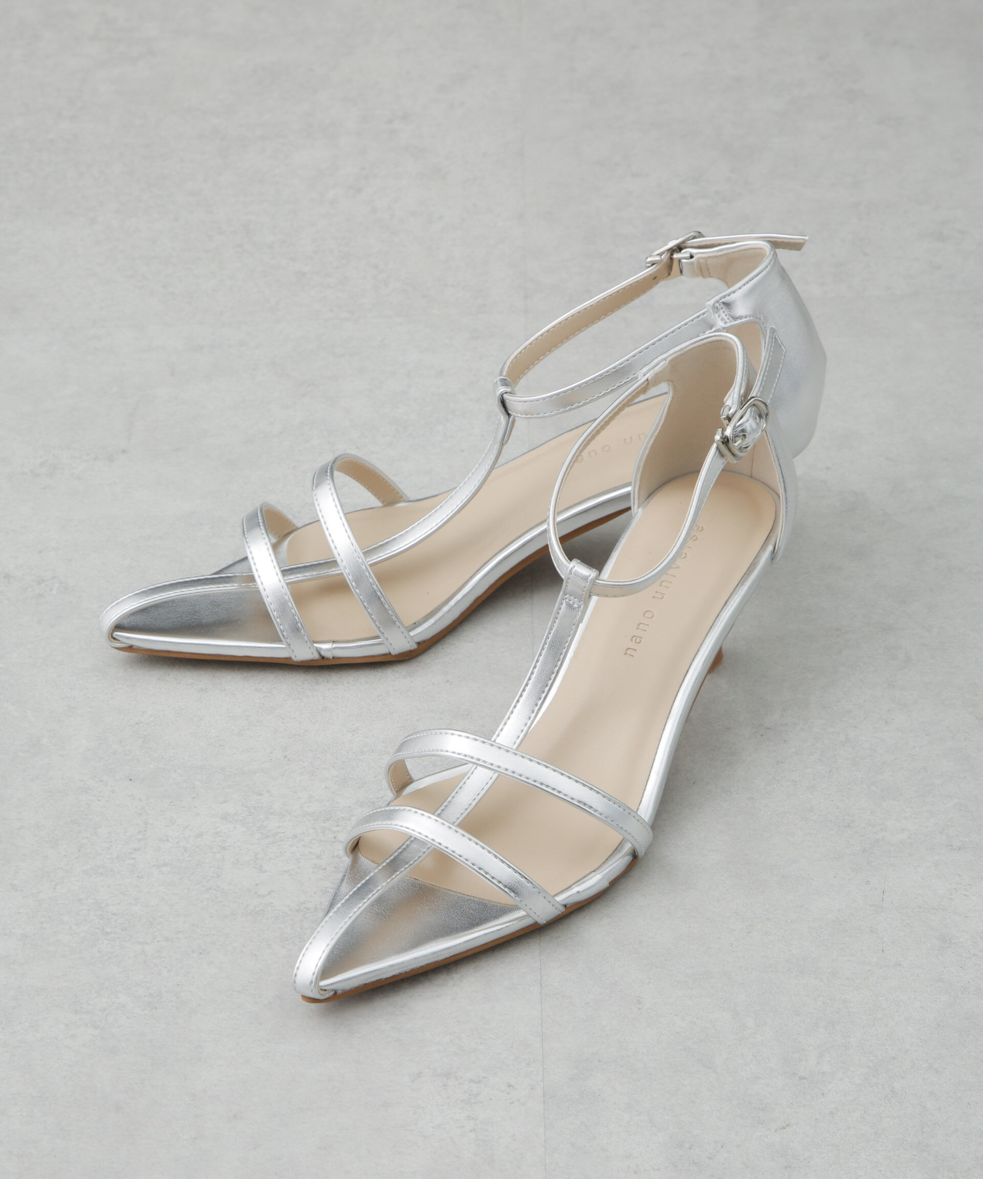 nano･universe「クロスストラップサンダル」|ビジネス・ドレスシューズ|