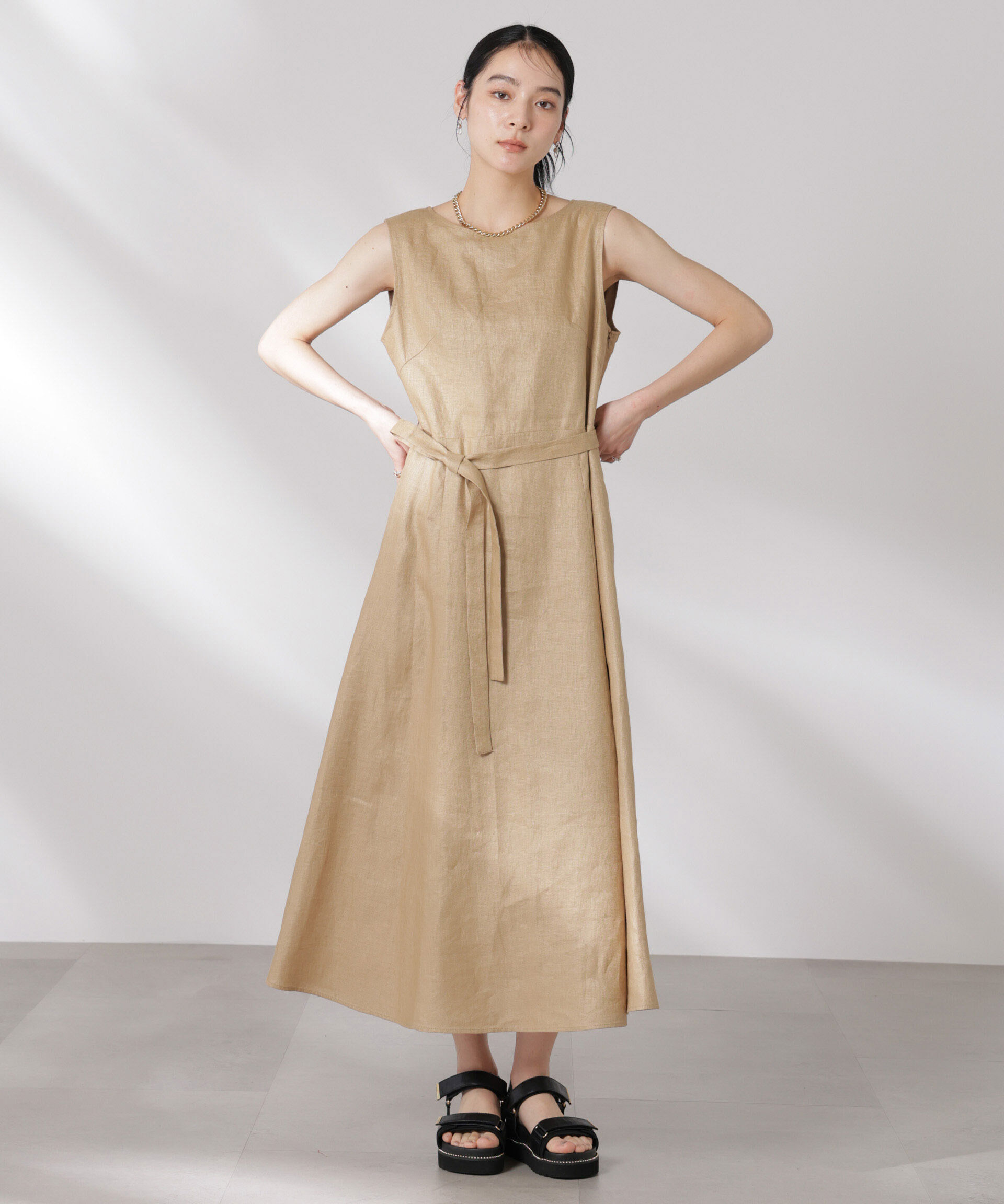 nano･universe「ヨーロピアンフラックス Aラインノースリーブワンピース」|ワンピース|